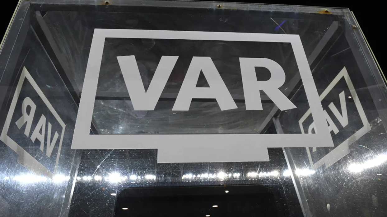 VAR kayıtları açıklandı! İşte tartışmalı pozisyonlar
