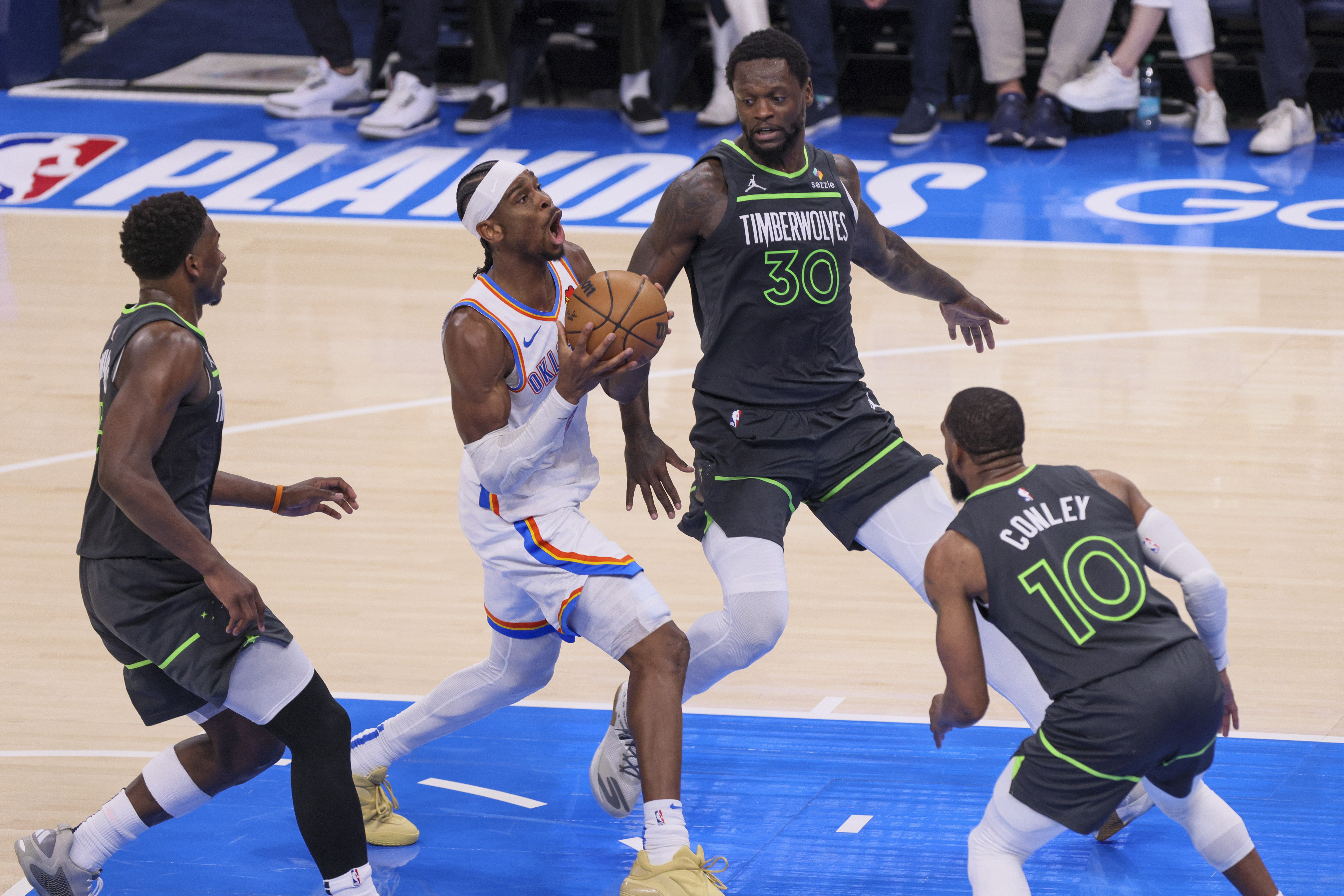 Final serisi ilk maçında kazanan Oklahoma City Thunder