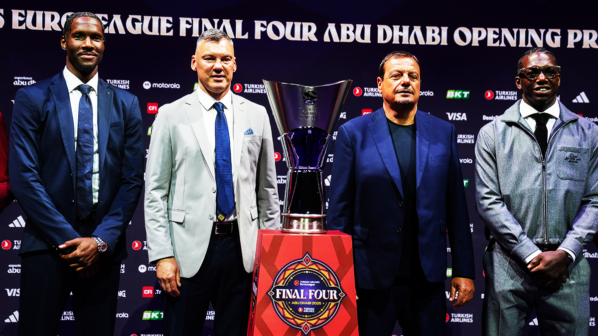Abu Dhabi'de tarih yazma zamanı: Fenerbahçe final peşinde