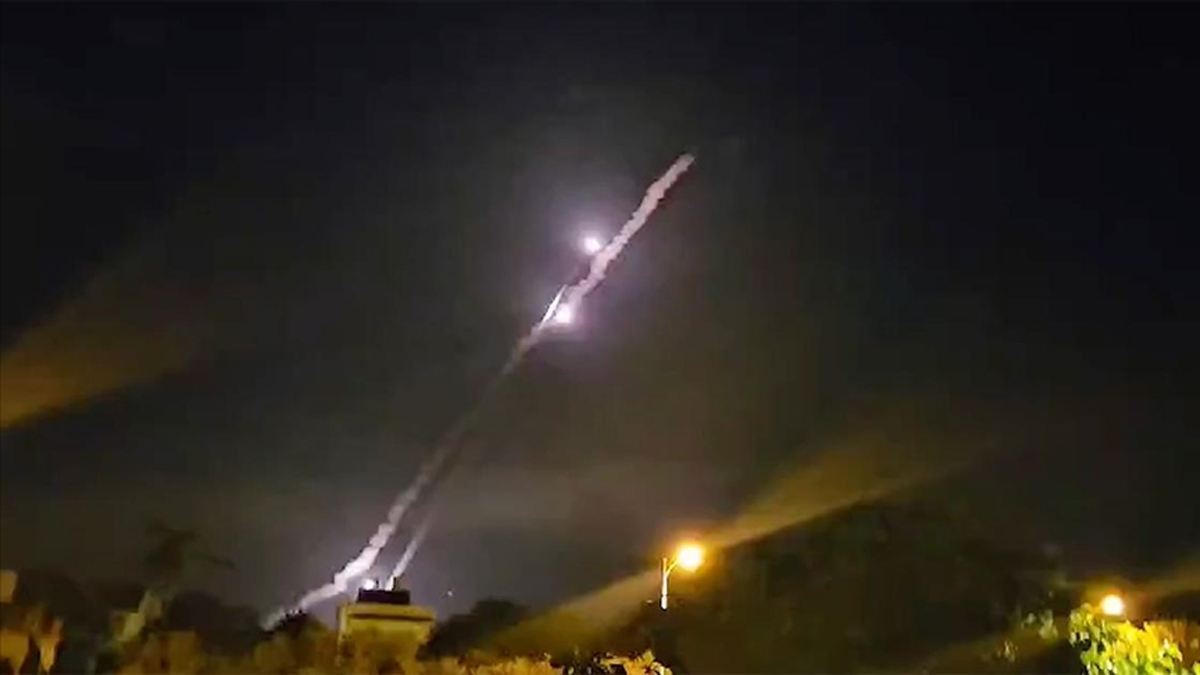İsrail'e misilleme saldırısı! Bölgede sirenler çaldı