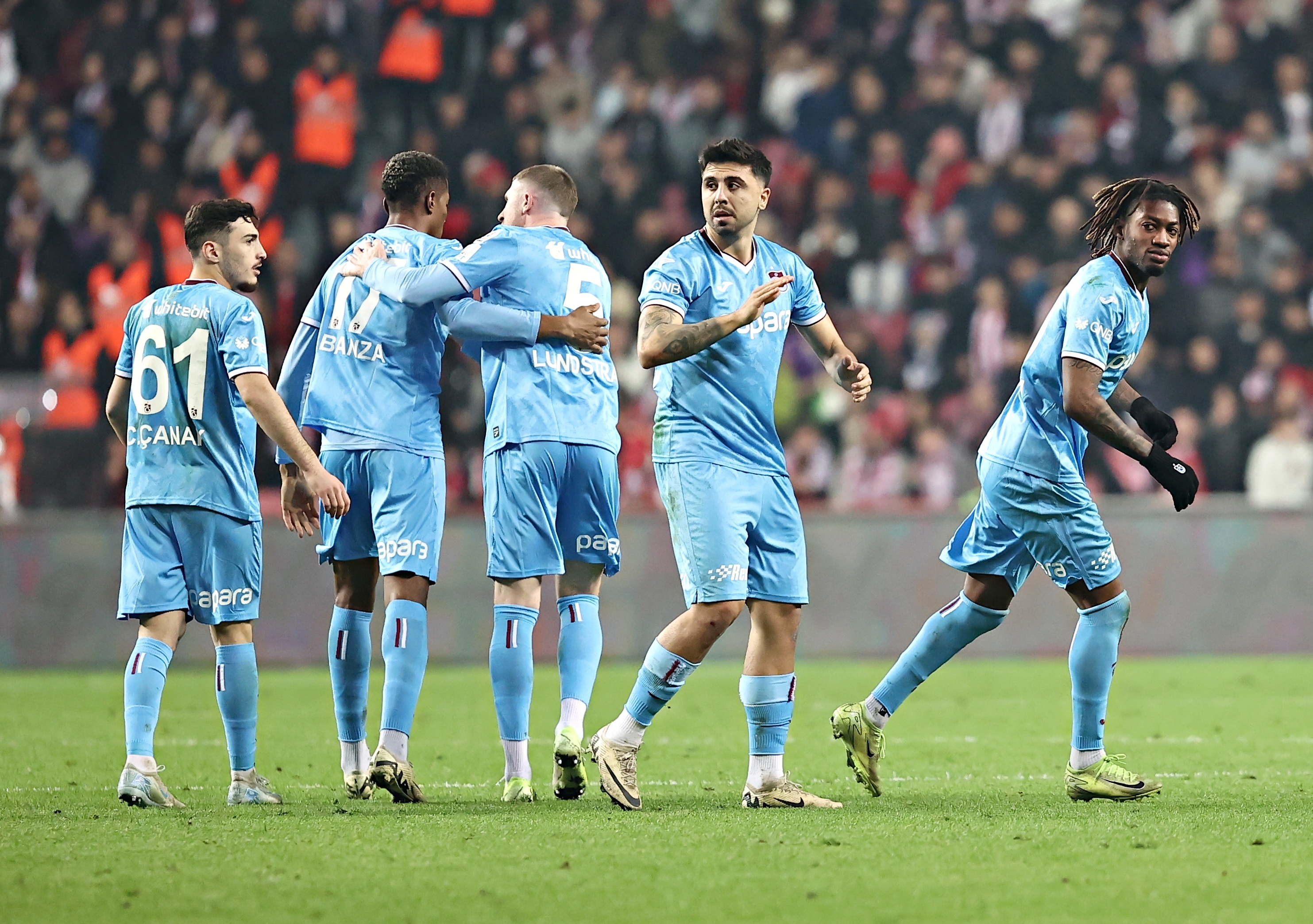 Karadeniz Derbisi'nde üstünlük Trabzonspor'da