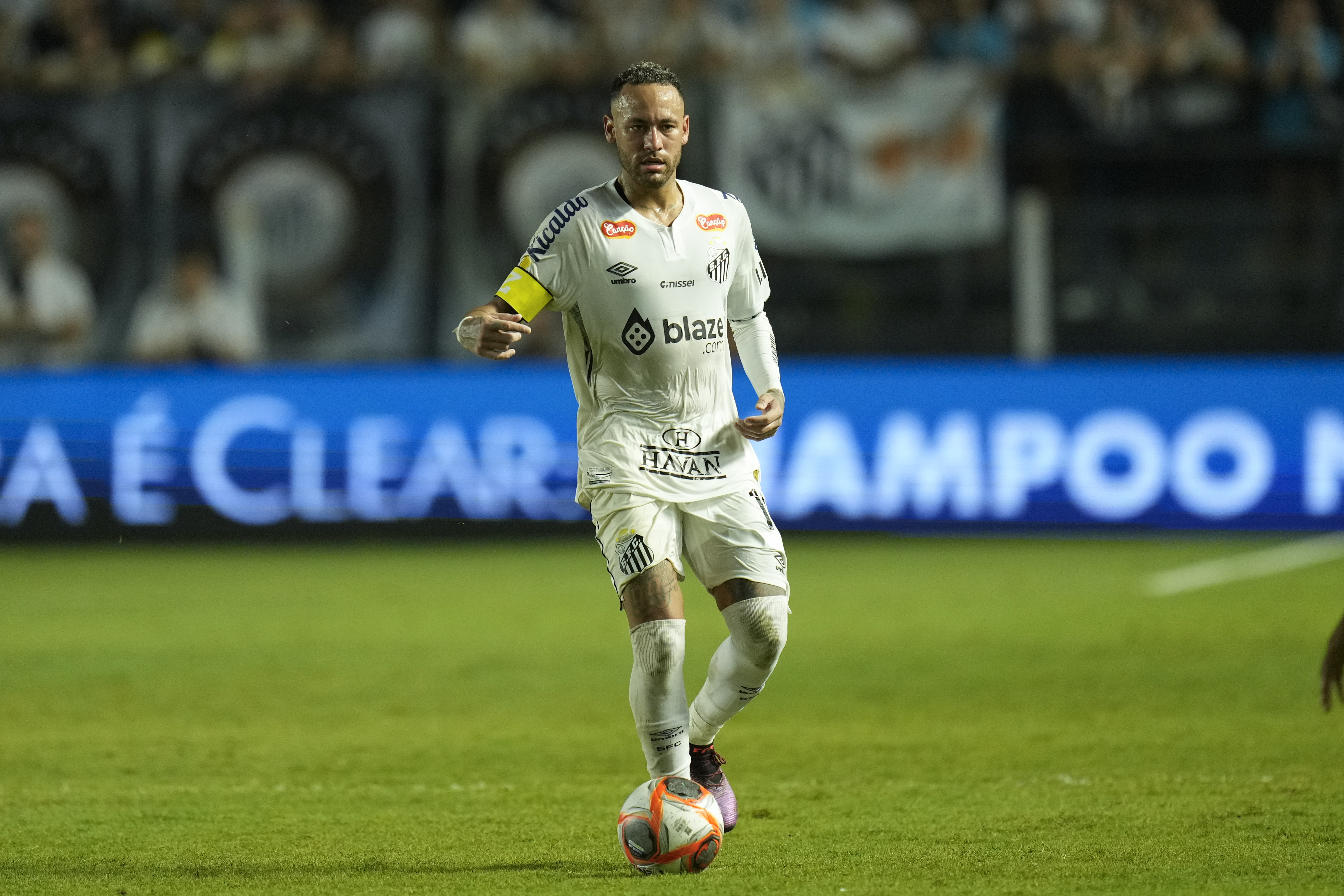 Neymar: Santos benim evim ve hikayemiz asla ayrılmayacak
