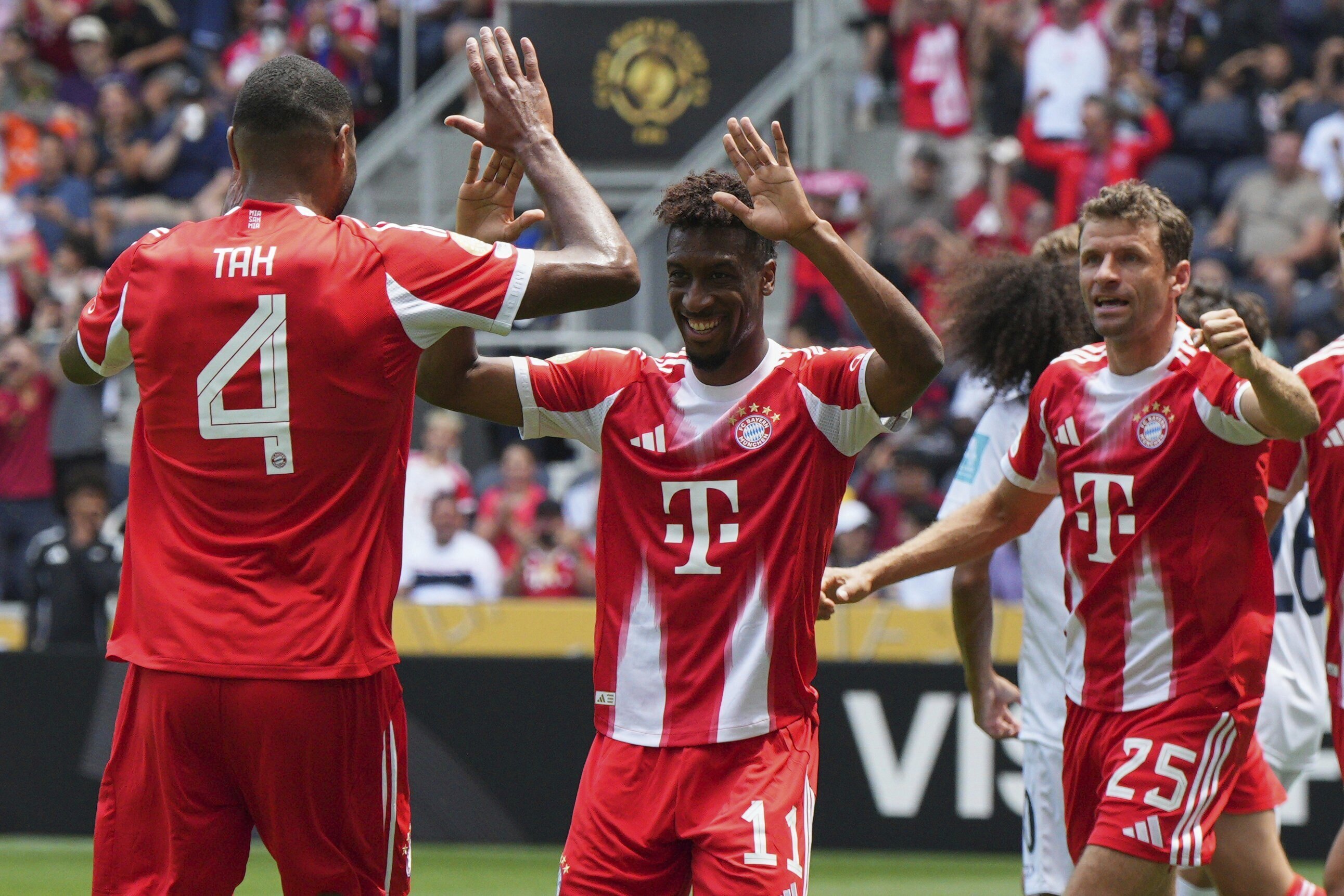 Bayern Münih'ten Coman kararı