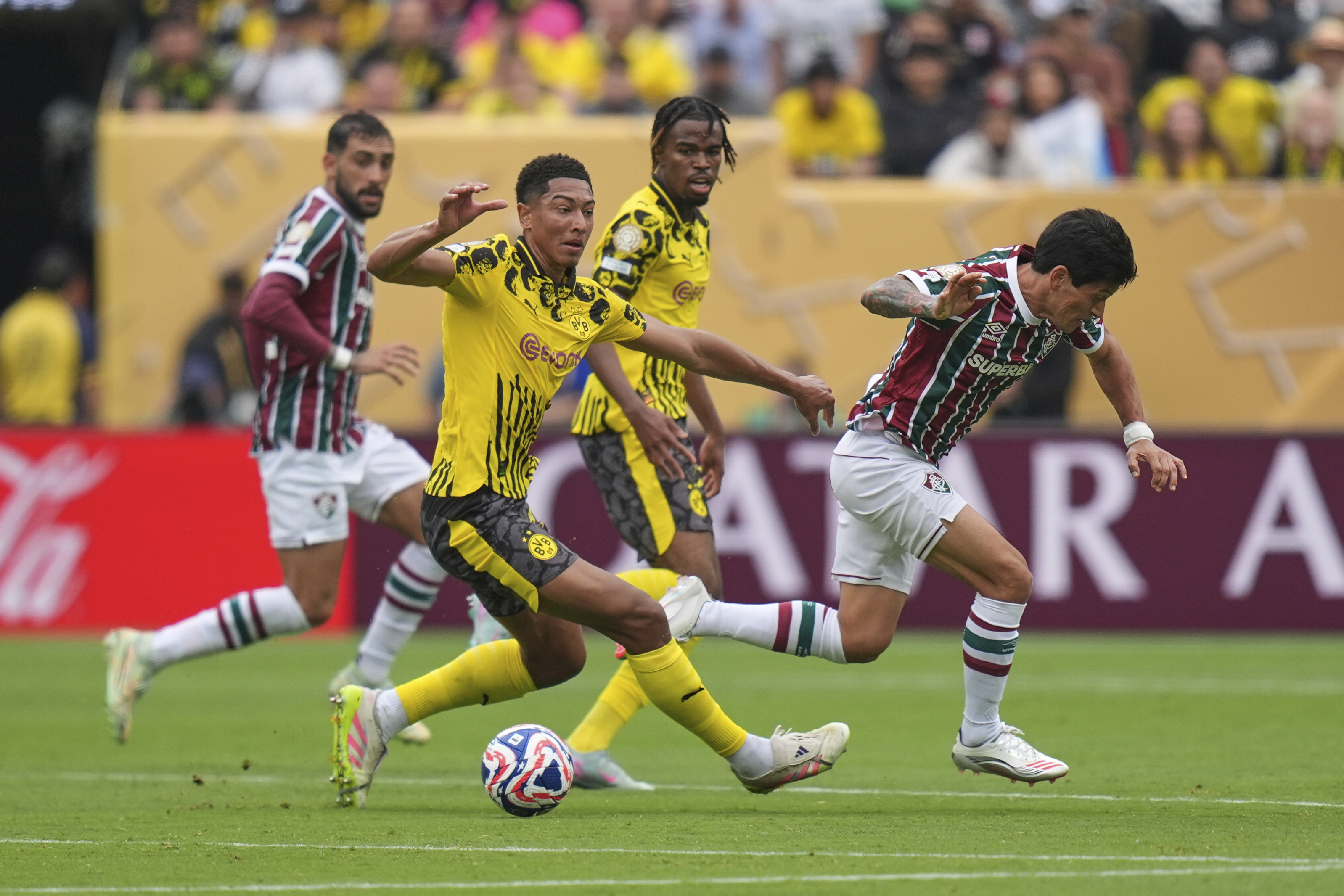 Fluminense ile Borussia Dortmund puanları paylaştı