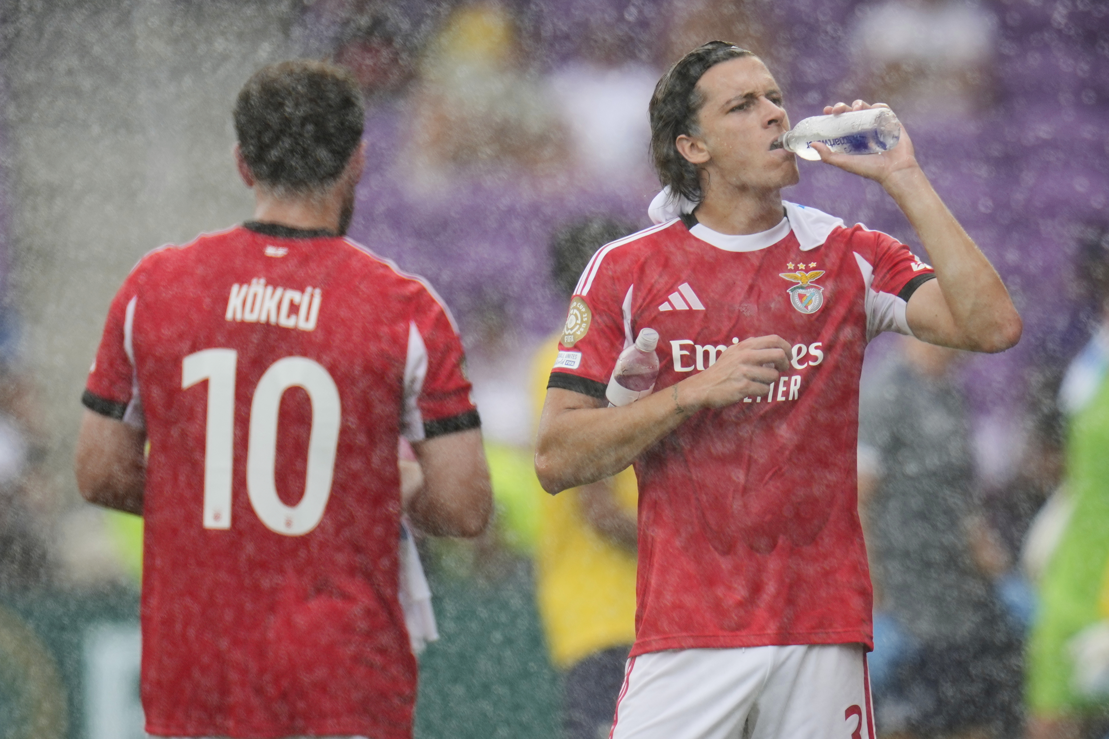 Benfica-Auckland City maçına yağış engeli