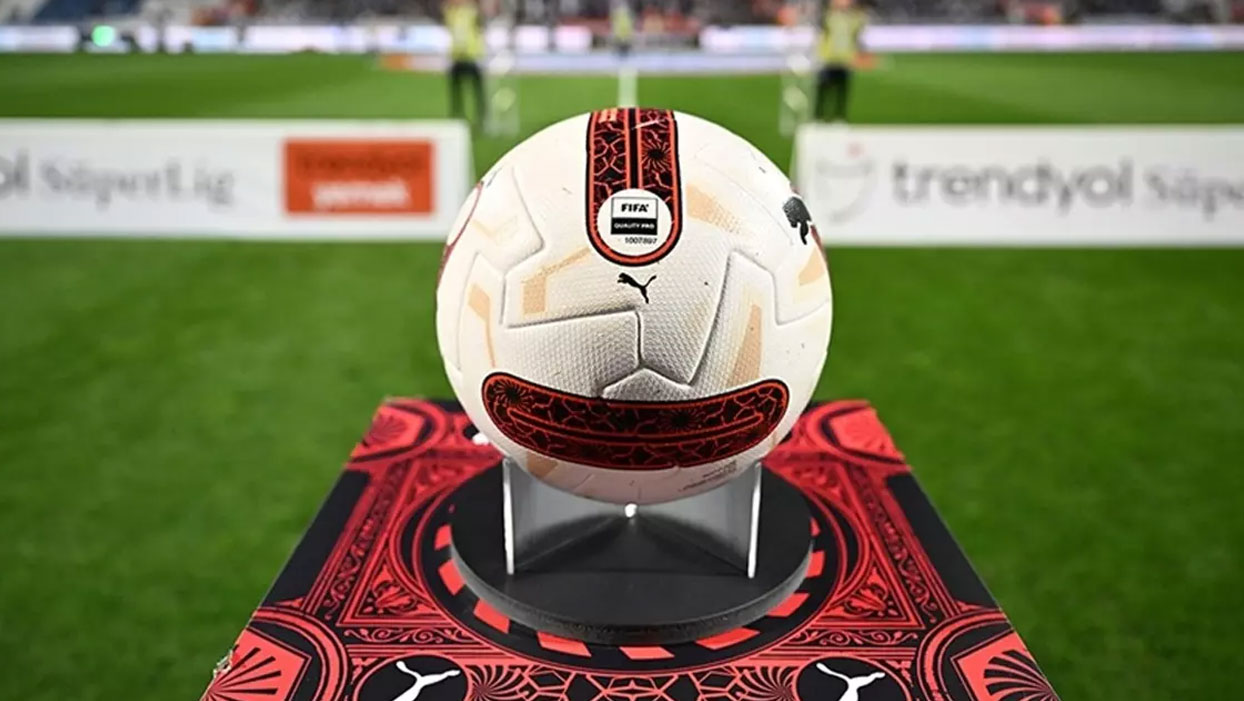 Süper Lig ekibi açıkladı! Oyuncu ile yollar ayrıldı