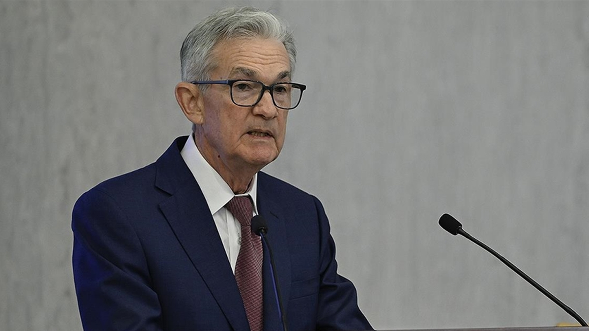 Fed Başkanı Powell'dan faiz indirimleri hakkında açıklama