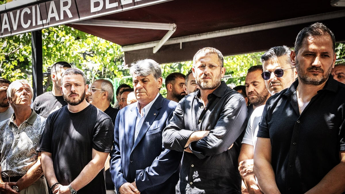 Serdar Topraktepe'nin ağabeyi son yolculuğuna uğurlandı