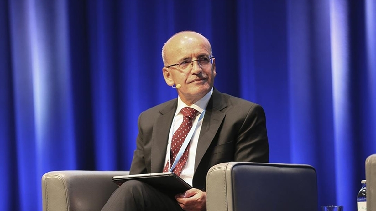 Bakan Şimşek: Risk primi ve faizlerde düşüş sürüyor