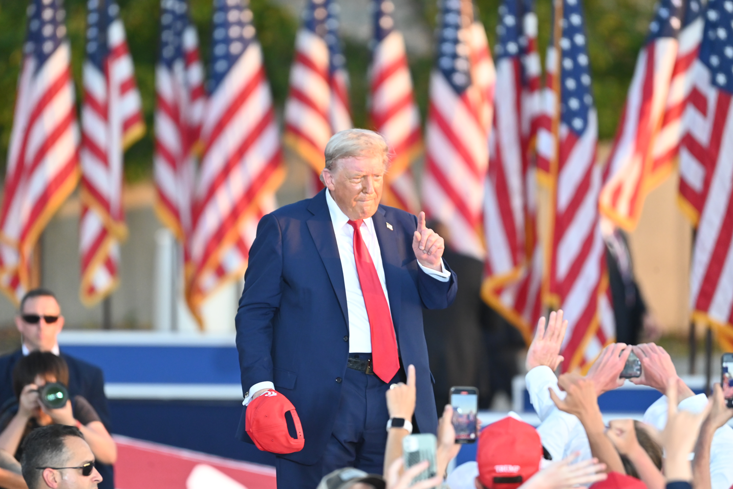 Trump görüşmenin detaylarını paylaştı: Memnun değilim