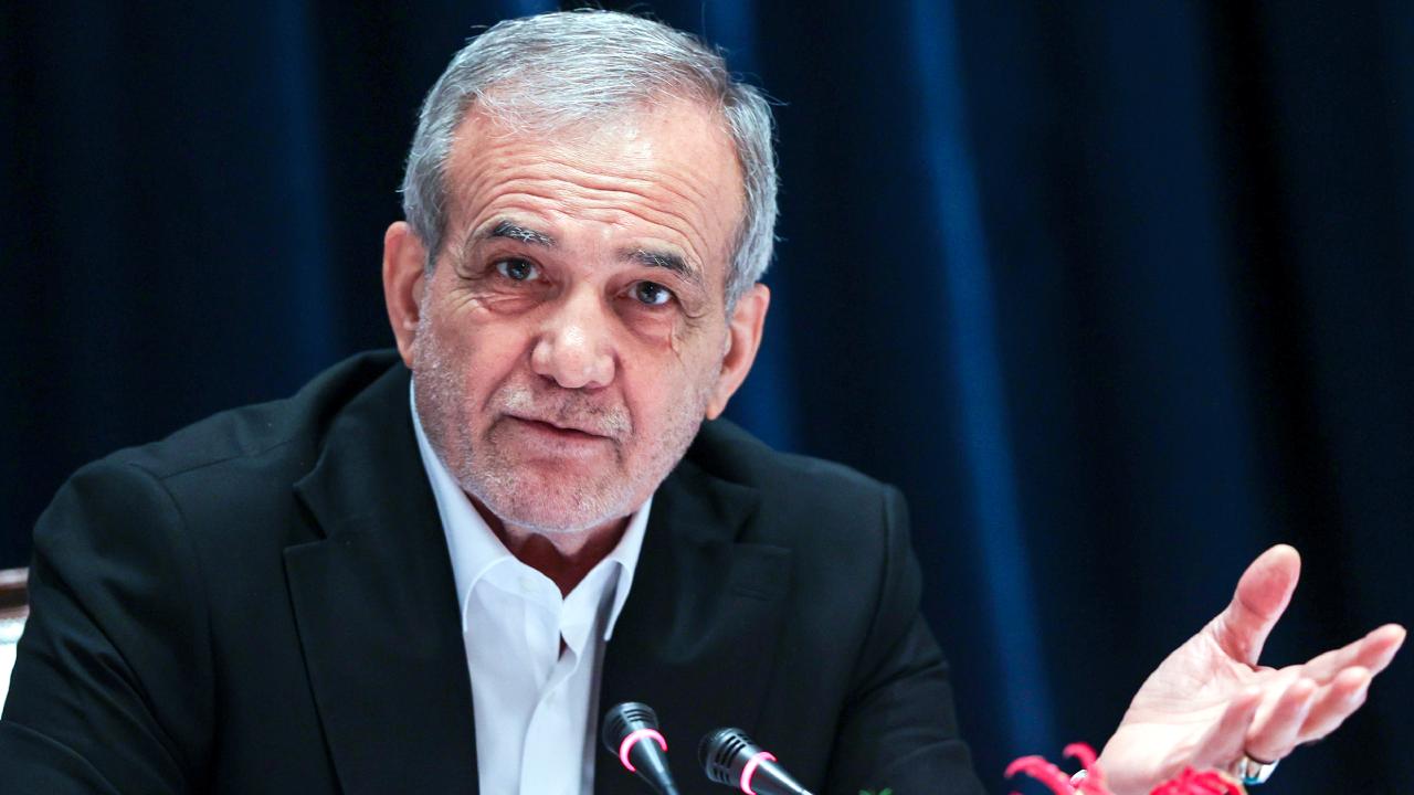 Pezeşkiyan: Komşular ile siyonist rejim arasında askeri işbirliği iddiaları teyit edilmedi