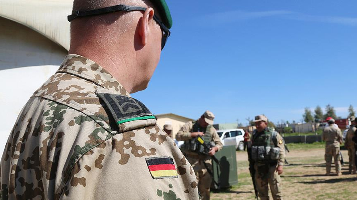Almanya'da zorunlu askerlik uygulaması gündemde