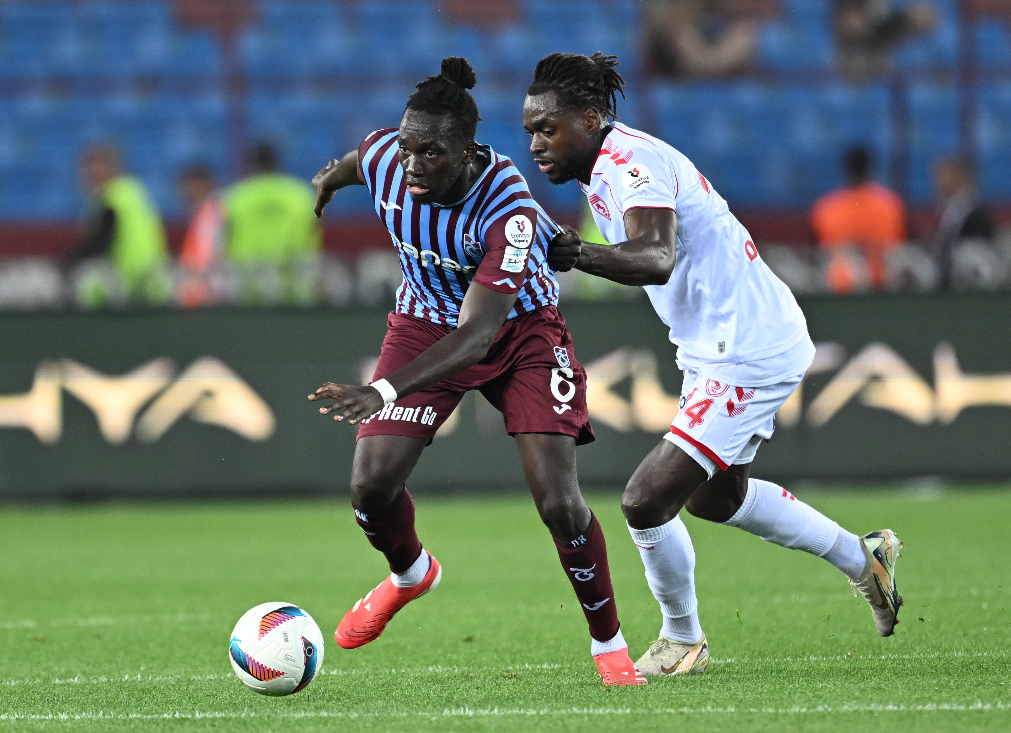 Batista Mendy transferini duyurdular! Fransa'ya dönüyor