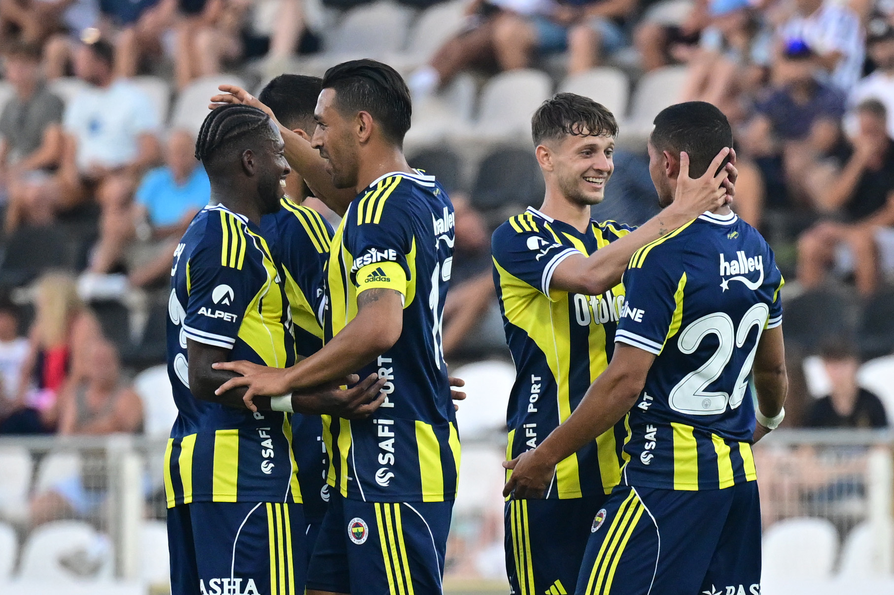 Fenerbahçe hazırlık maçında zorlanmadı! Goller Szymanski'den geldi