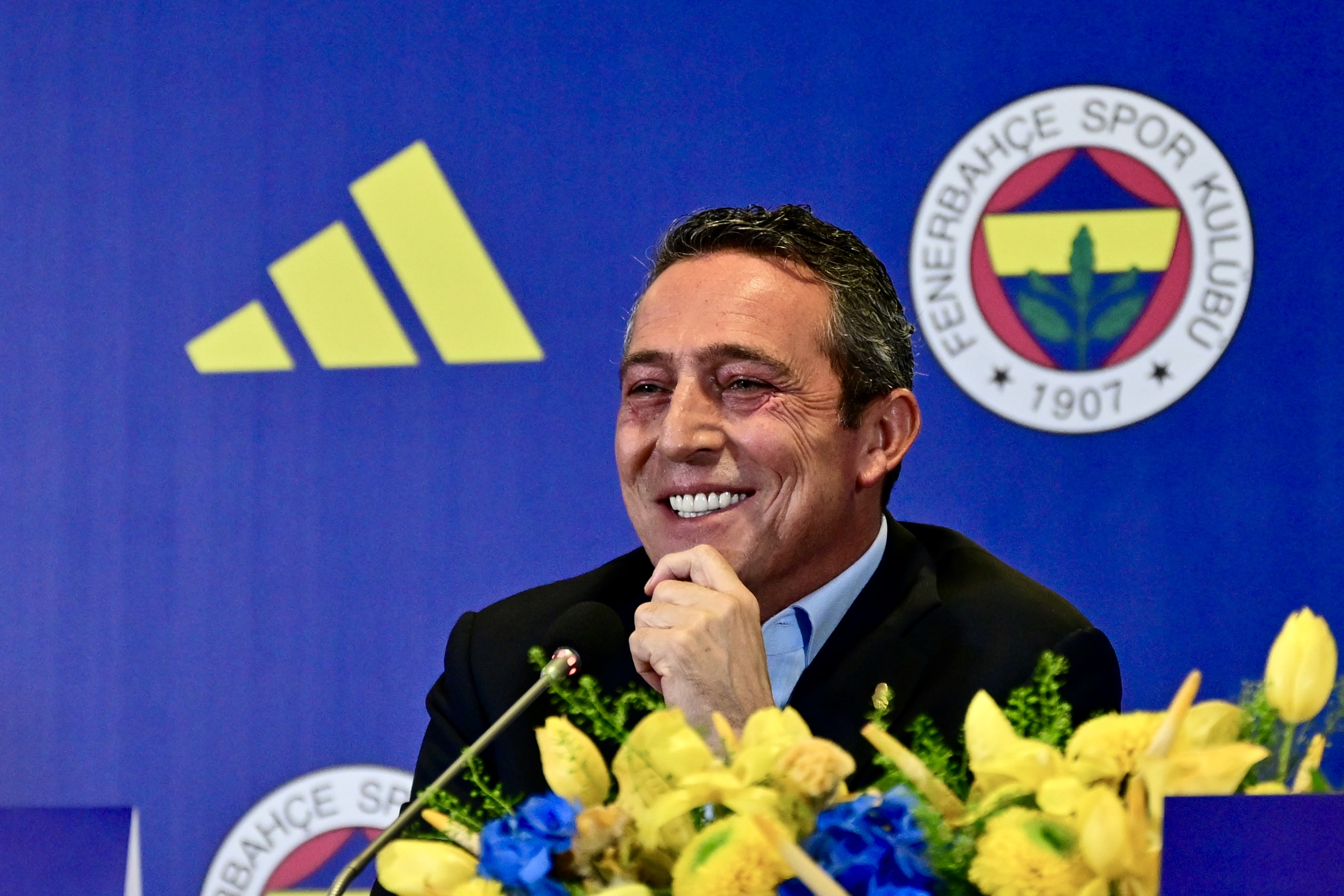 Ali Koç'tan transfer mesajı: Yapacağının sözünü verdi