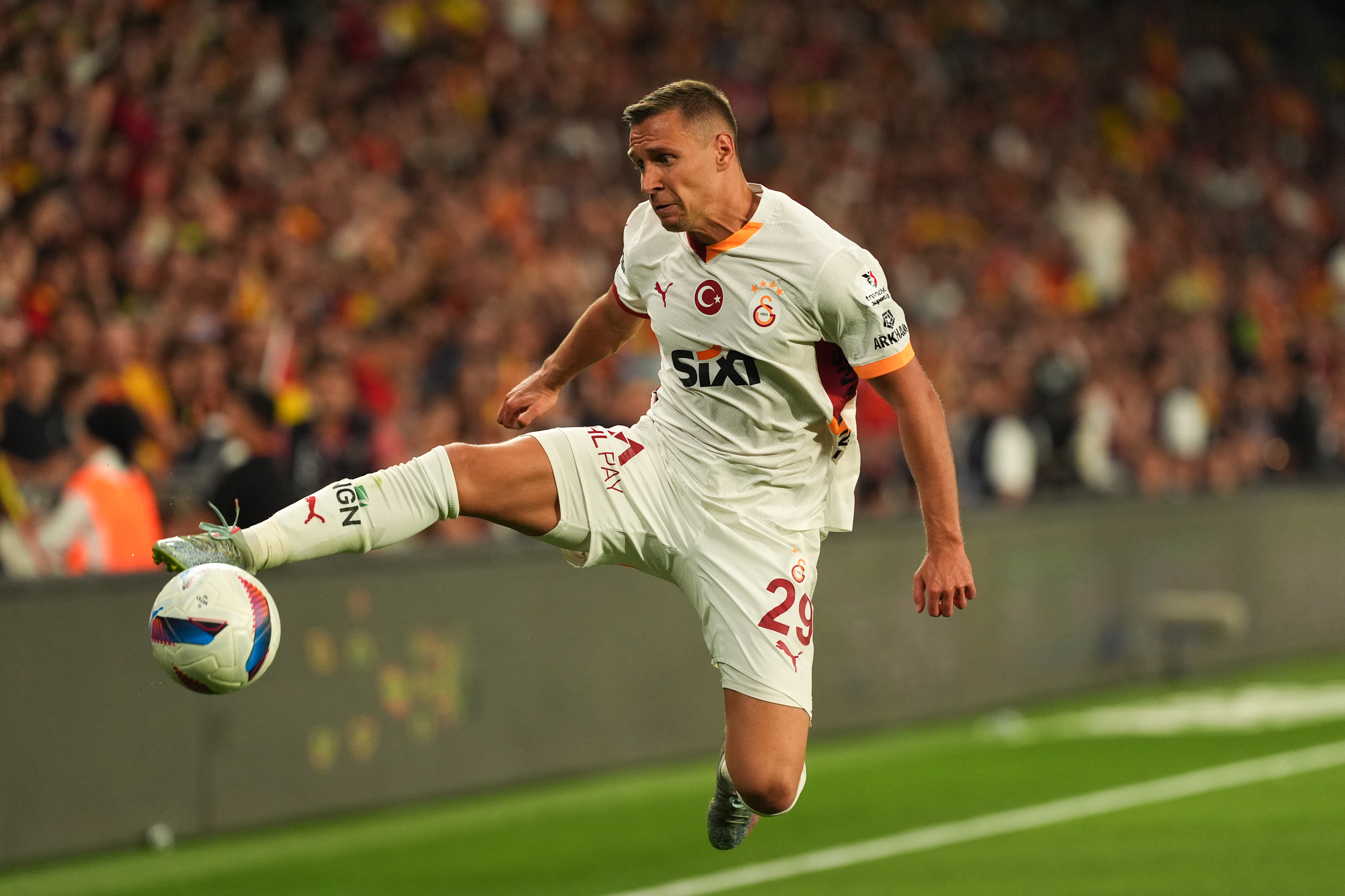 Fransa'dan Frankowski iddiası! Geri dönmeye hazırlanıyor