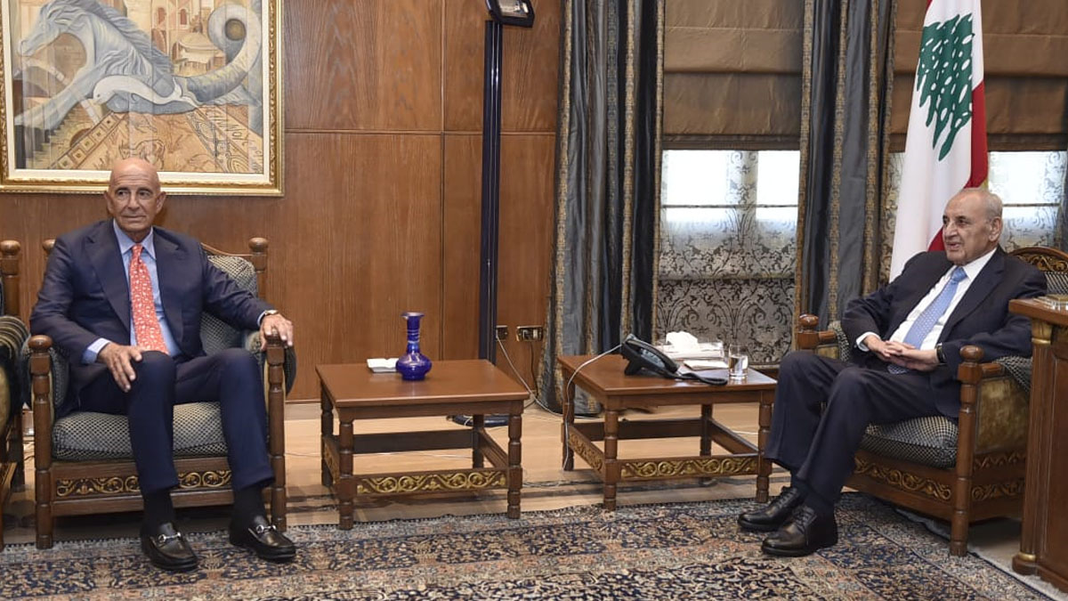 ABD Temsilcisi Barrack, Lübnan Meclis Başkanı Berri ile görüştü