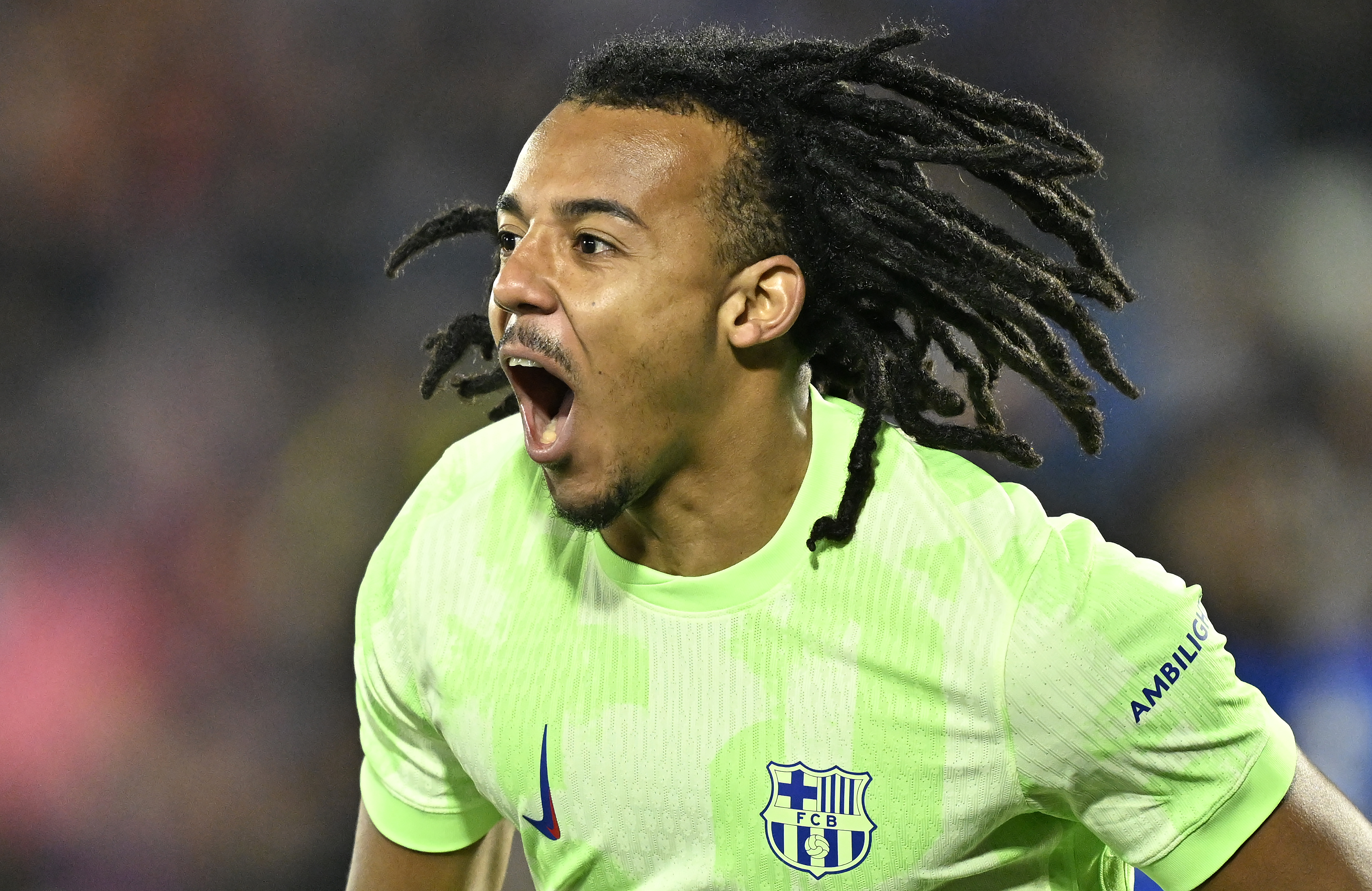 Barcelona, Jules Kounde için yeni sözleşme hazırlığında