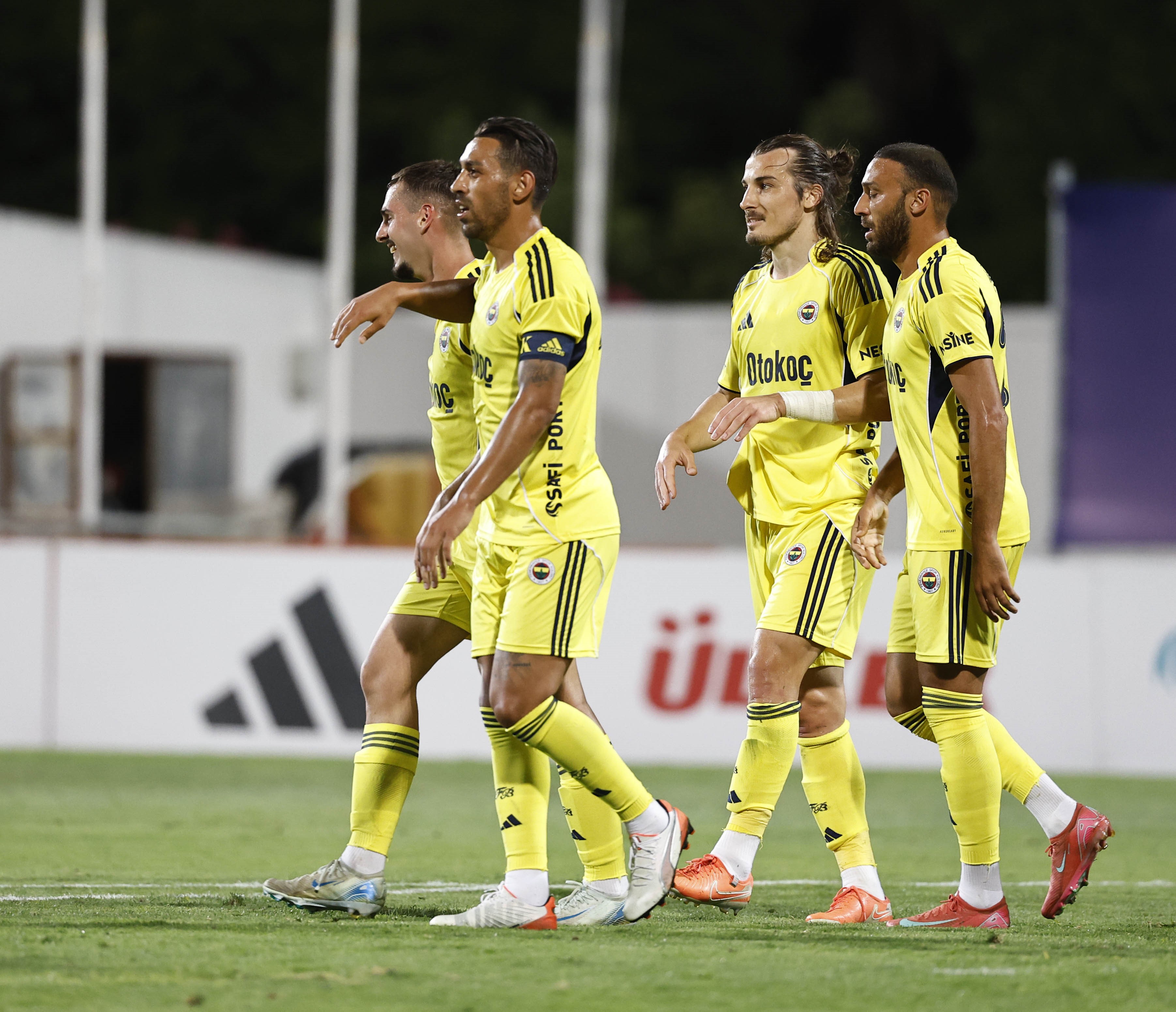 Fenerbahçe'de Al-Ittihad maçı öncesi kadroda 3 eksik