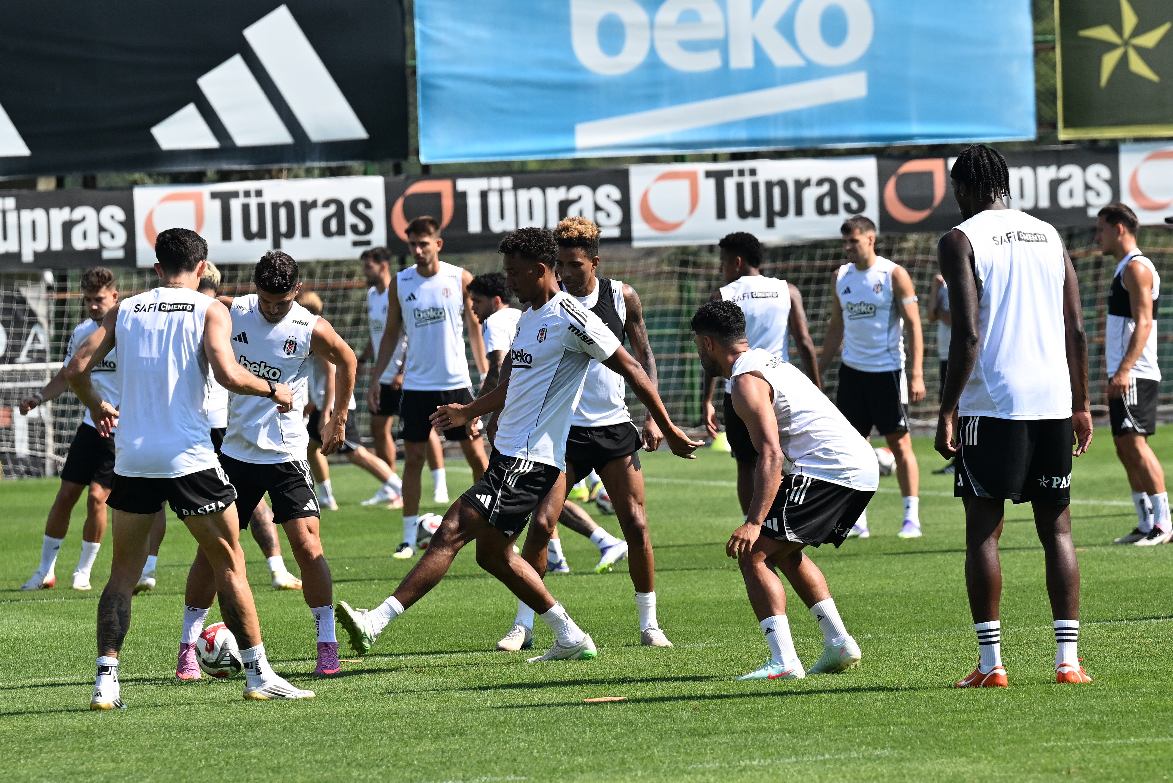 Beşiktaş, Shakhtar Donetsk maçına hazır!