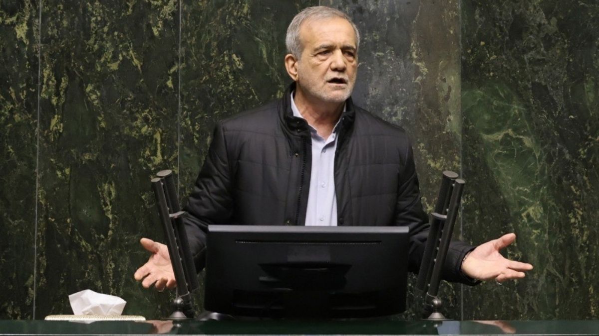 Pezeşkiyan'dan dikkat çeken nükleer açıklaması: Programımızın sona erdiğini söylemek bir yanılsamadır