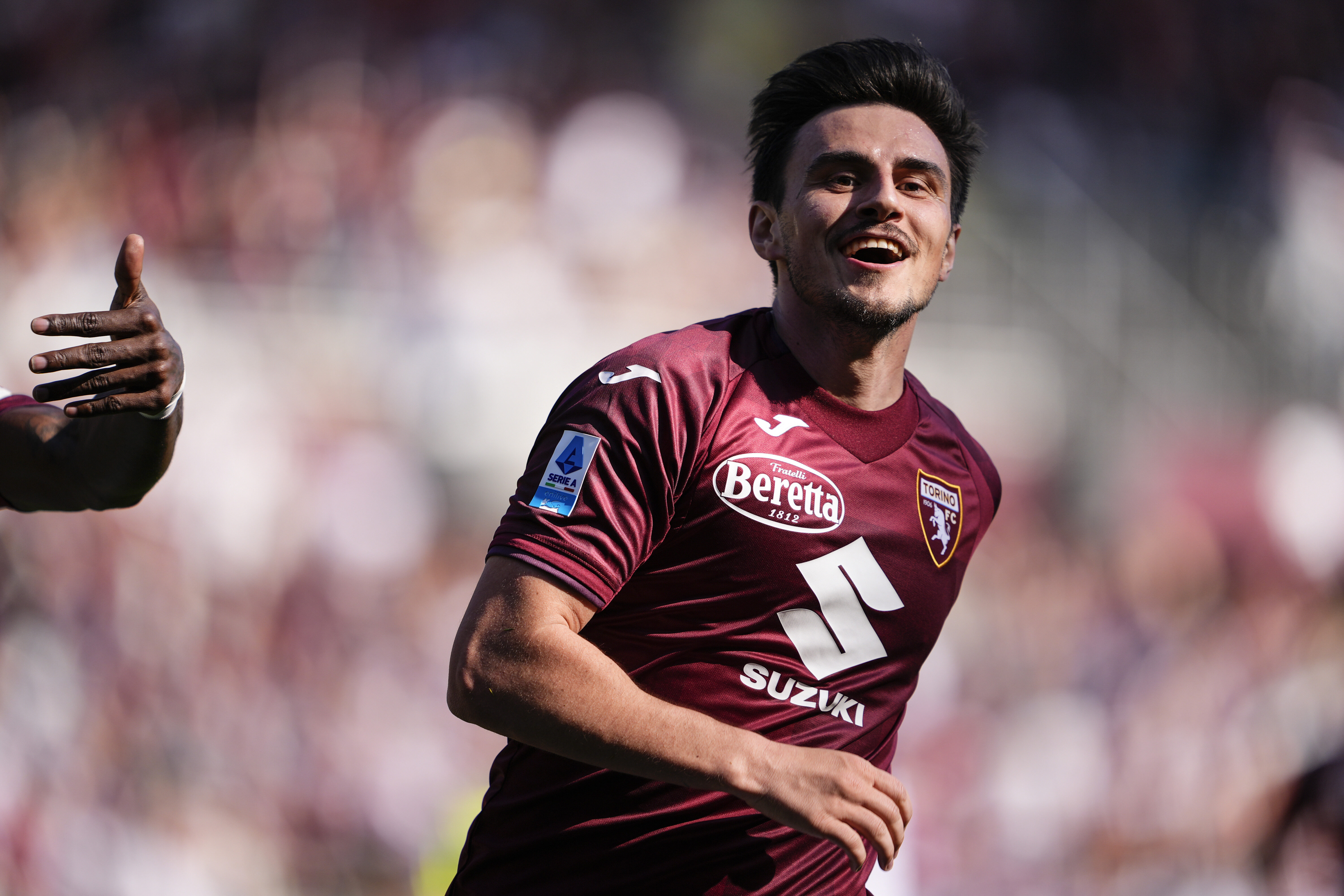 Eljif Elmas için Roma sürprizi