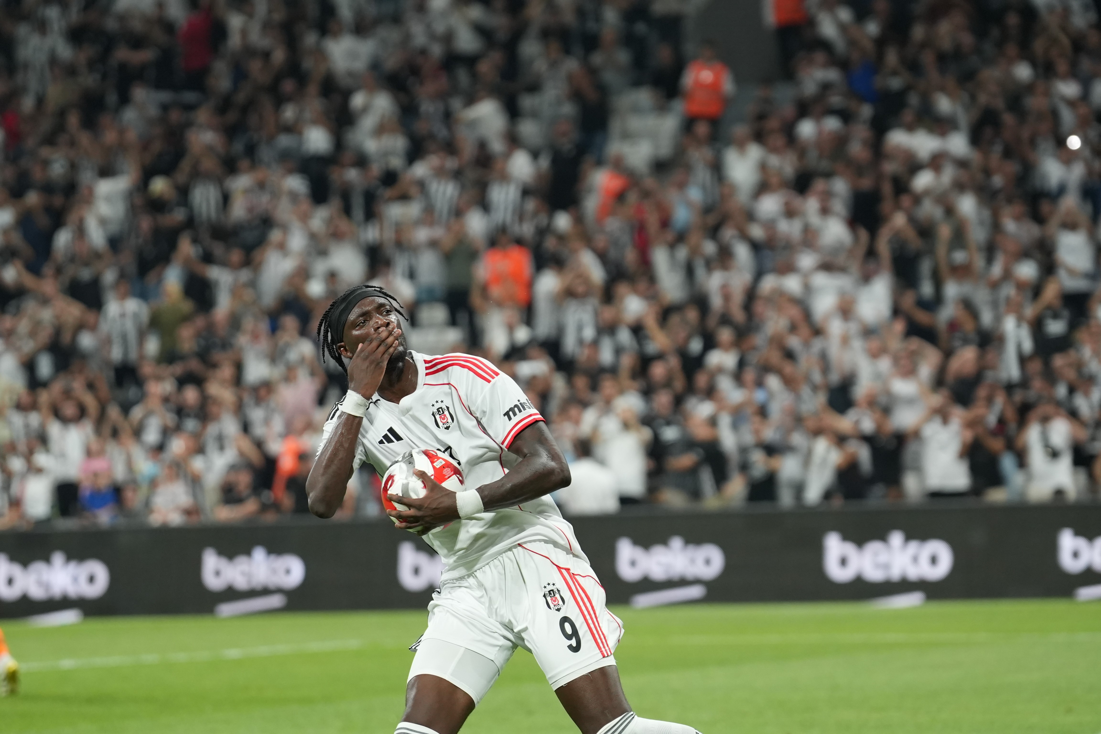 Tammy Abraham: Tur bitmiş gibi sevindiler
