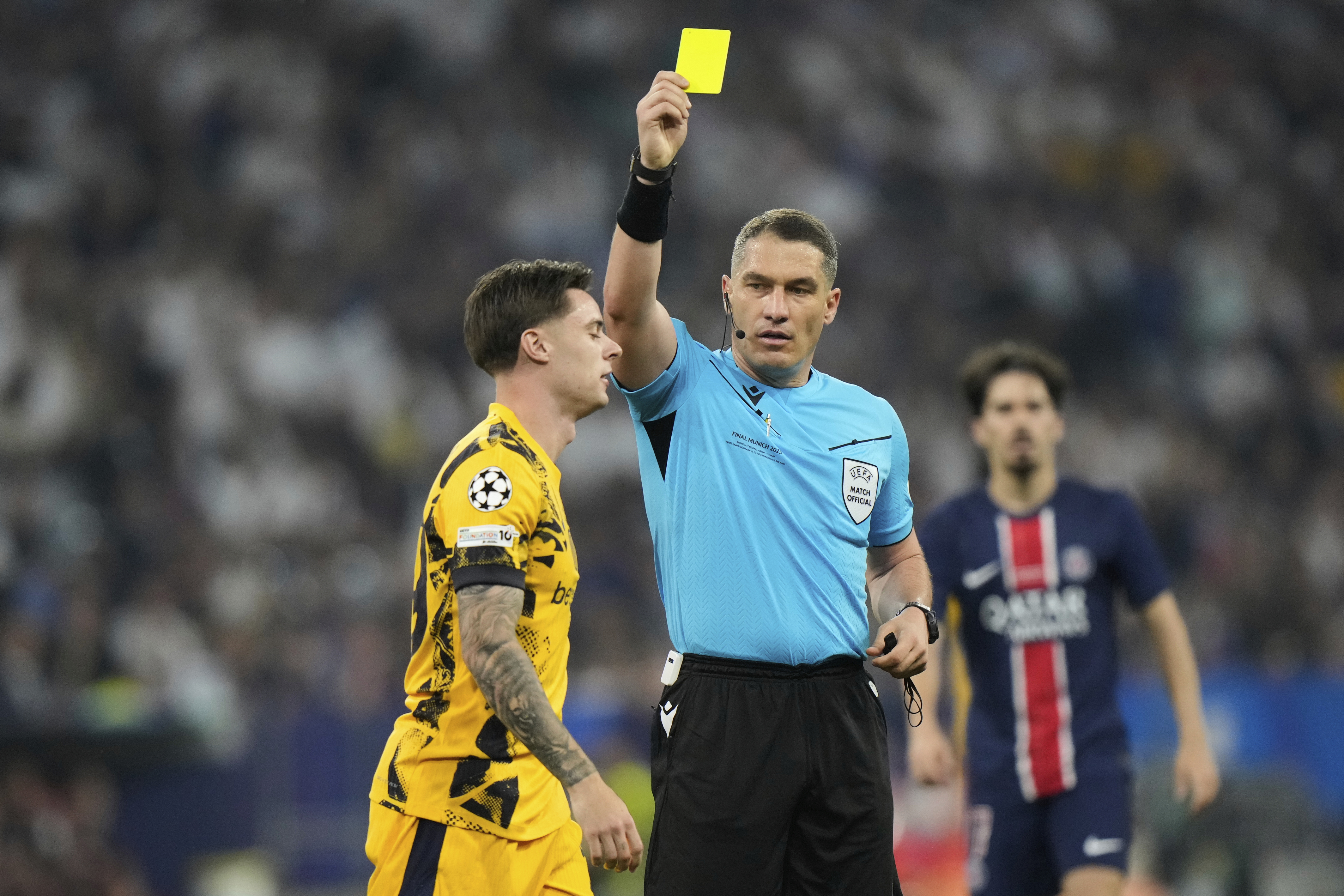 Fenerbahçe-Feyenoord eşleşmesinin hakemleri duyuruldu