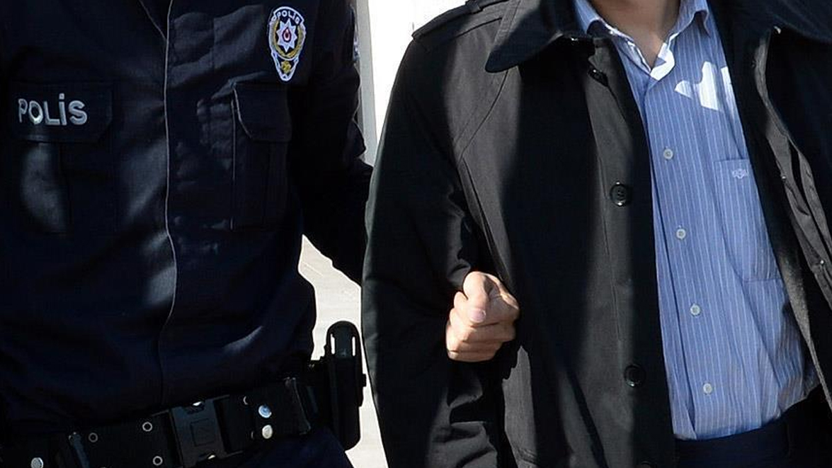 V Antakyi prijeli 24 nezakonitih migrantov in tihotapca