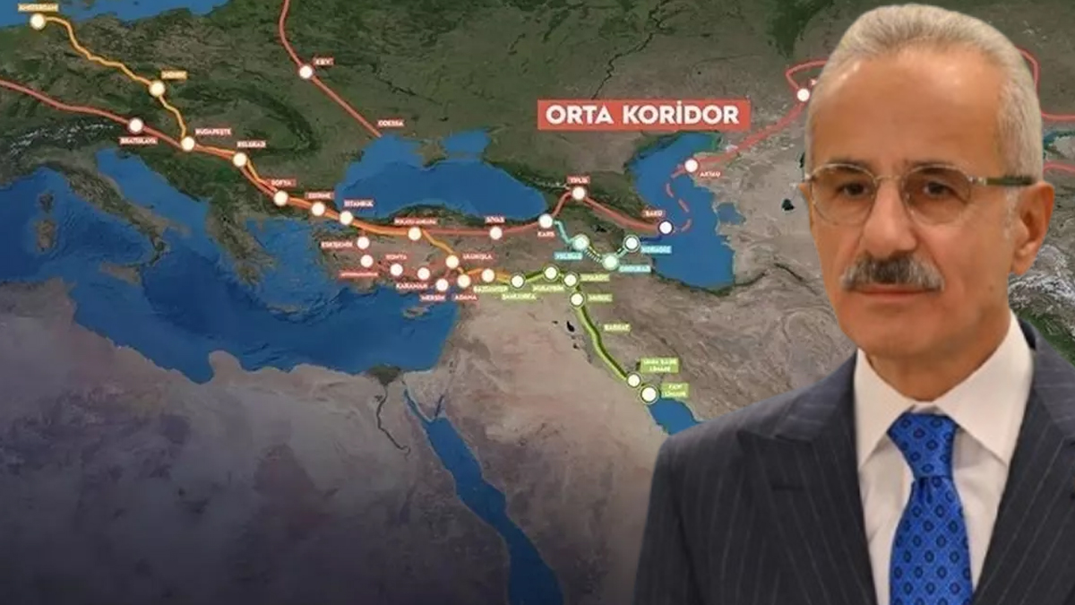 Bakan Uraloğlu: Orta Koridor için Gürcistan ile kurulan yakın eş güdüm vazgeçilmez bir öneme sahiptir