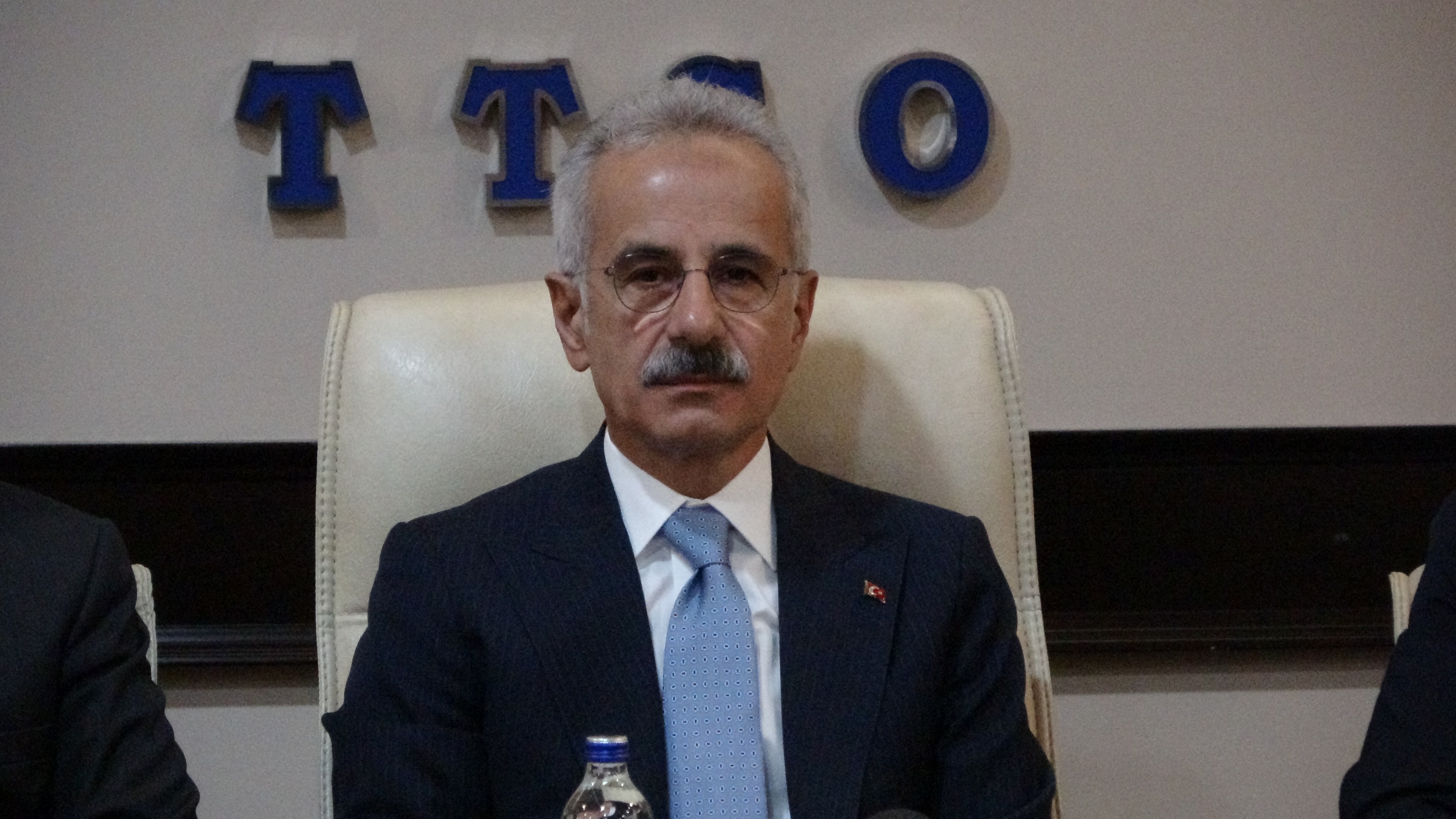 Bakan Uraloğlu açıkladı! Trabzon'a havalimanı müjdesi