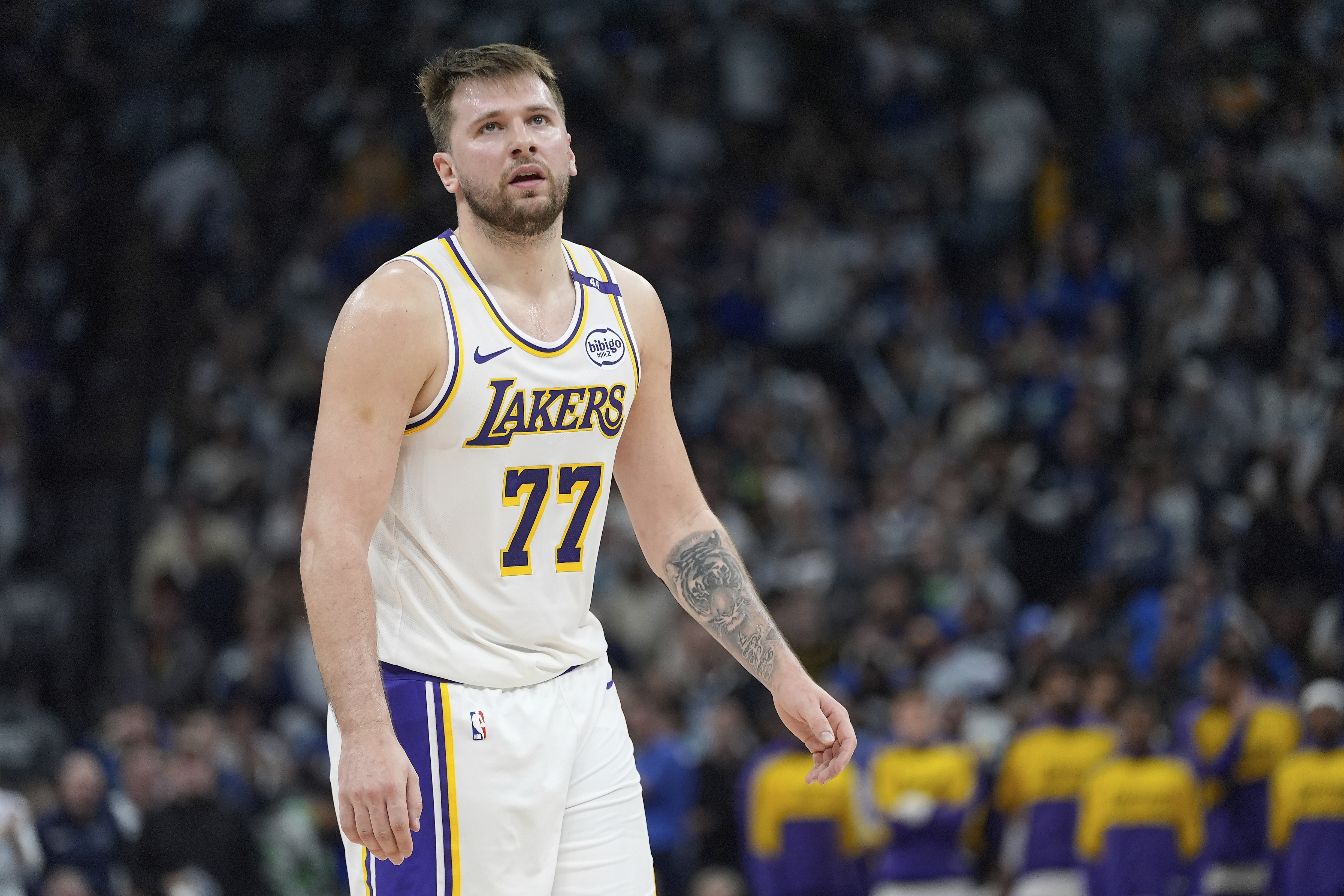 Lakers, Luka Doncic ile sözleşme uzattı