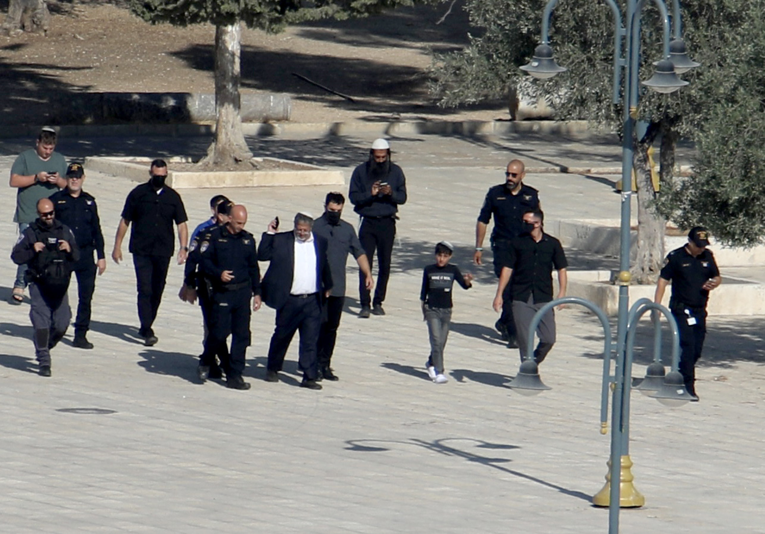 Katil Gvir'in Mescid-i Aksa baskınına tepki: Gazze soykırımının uzantısı