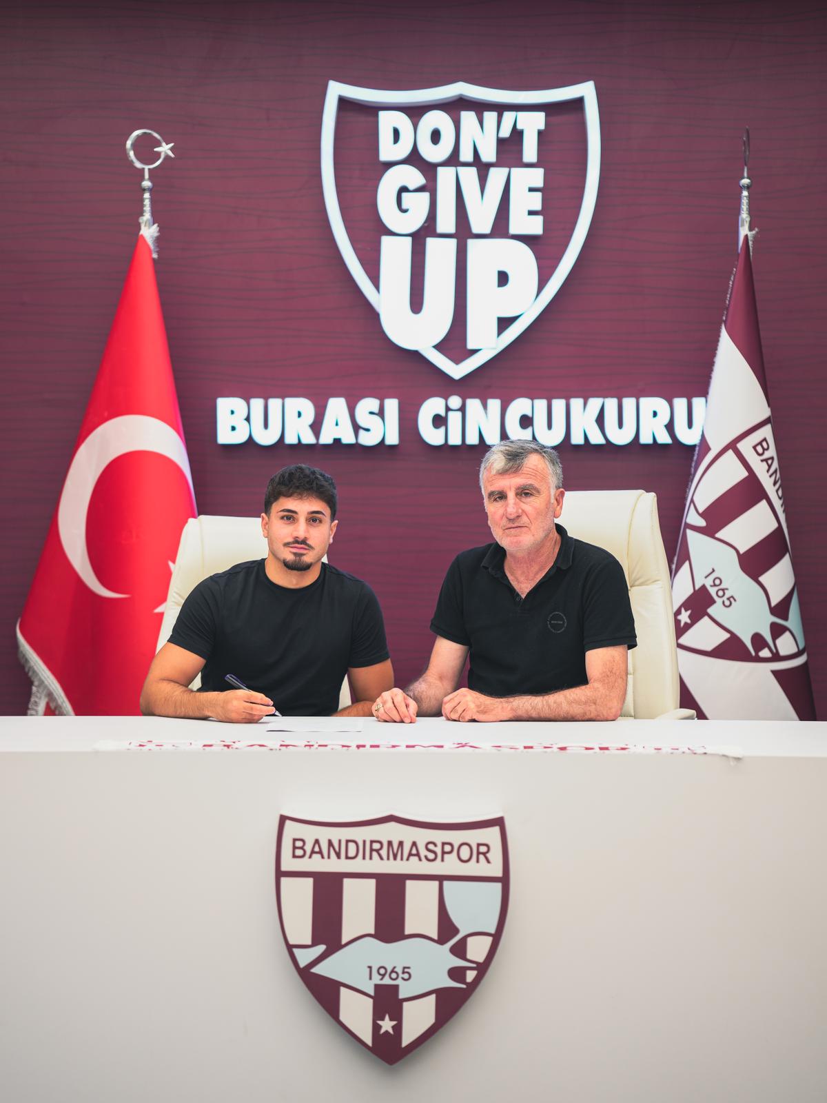 Bandırmaspor, Cem Tuna Türkmen'i kadrosuna kattığını açıkladı