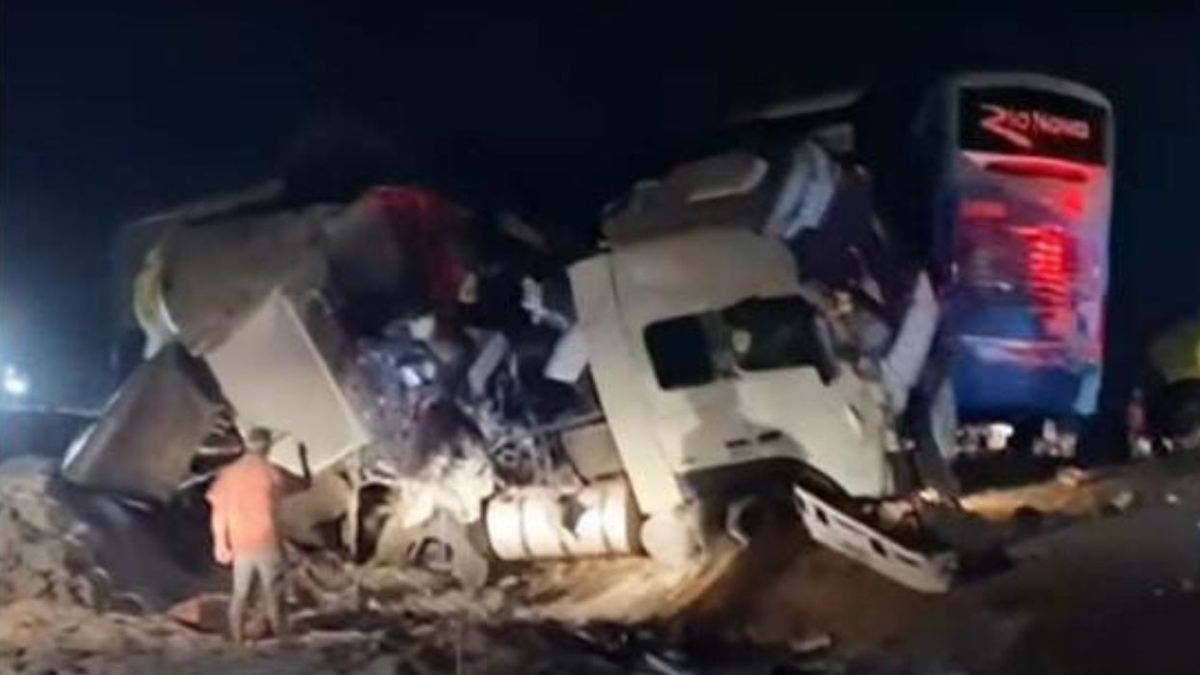 V Braziliji v trčenju avtobusa in tovornjaka umrlo 11 ljudi, 45 poškodovanih