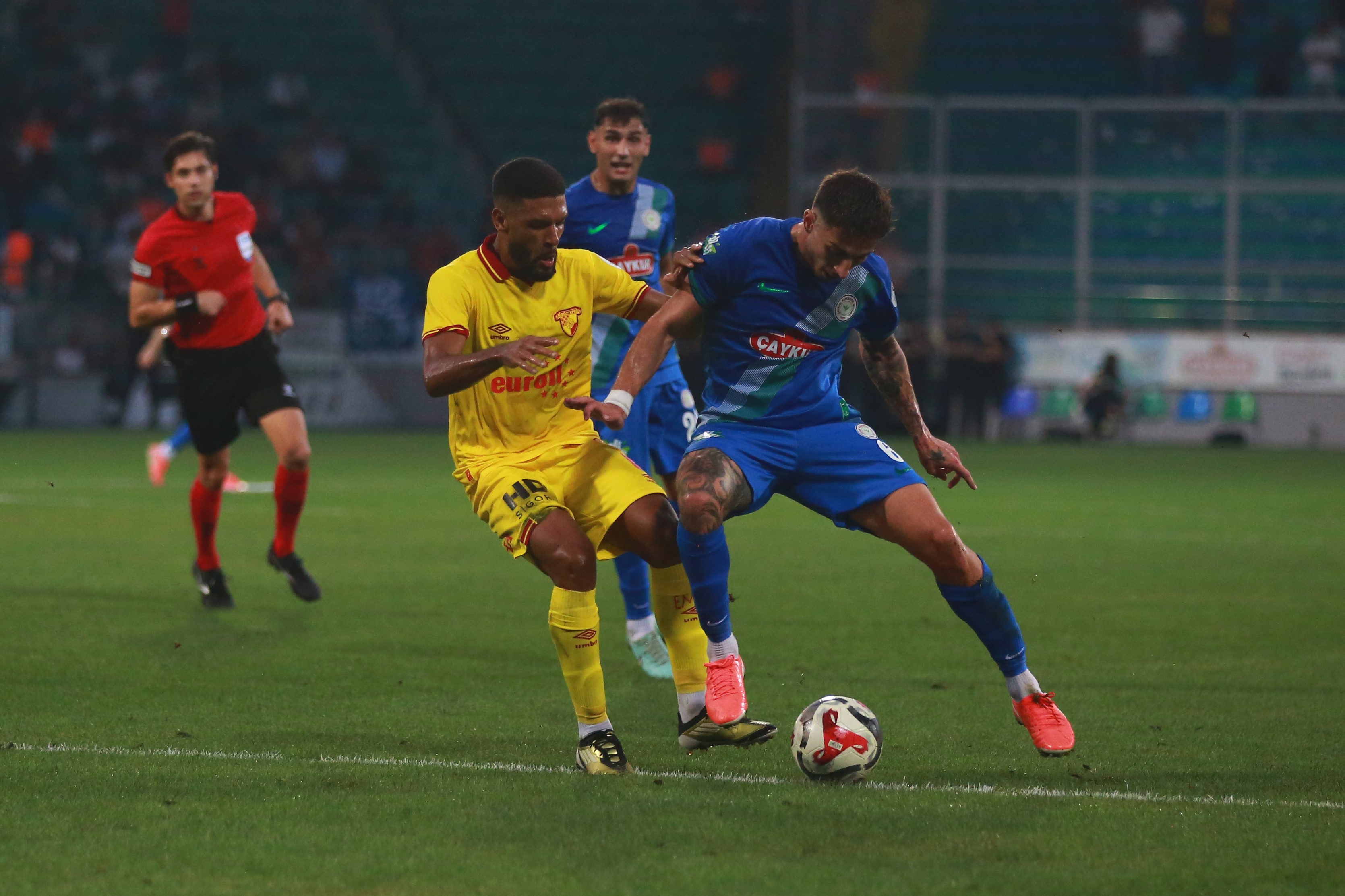 Göztepe, Rize'den 3 puanla dönüyor