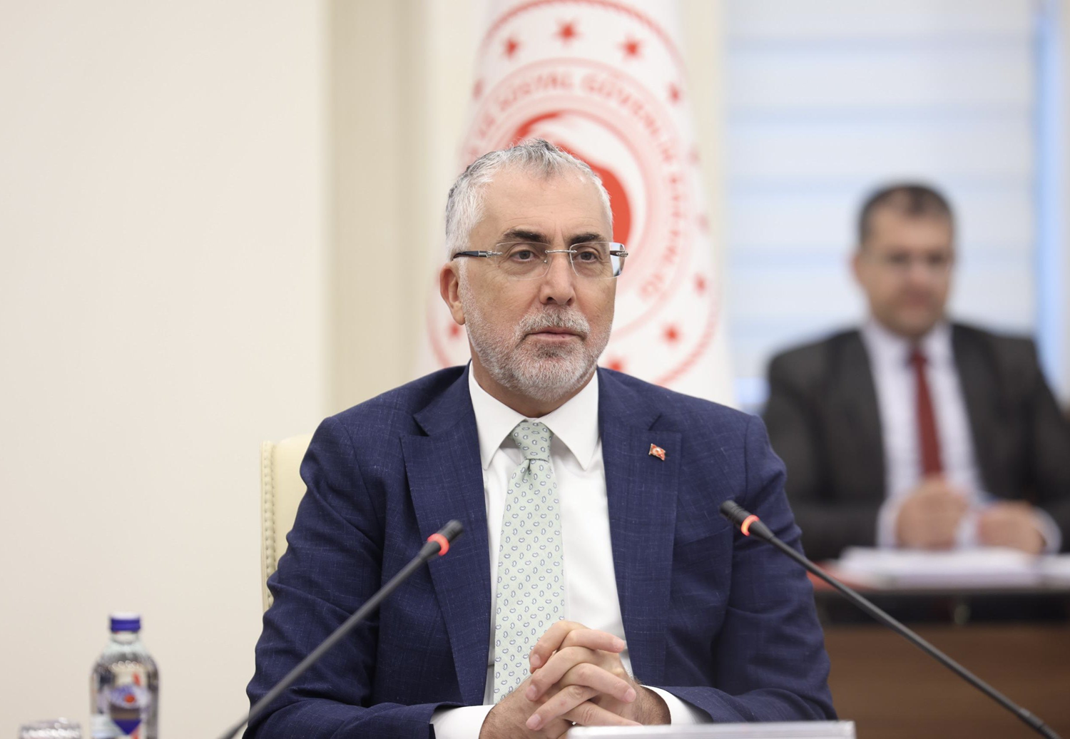 Bakan Işıkhan: Hizmet kollarının ihtiyaç ve talepleri değerlendirdik