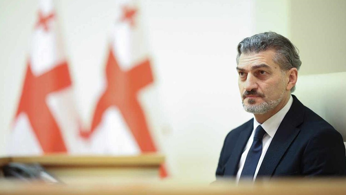 Erdoğan gosti gruzijskega predsednika in vodi kabinetno sejo