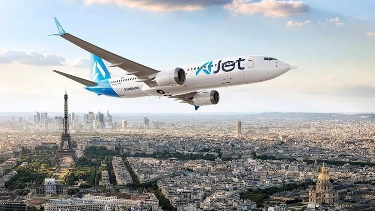 AJet prepovedal uporabo prenosnih baterij med letom