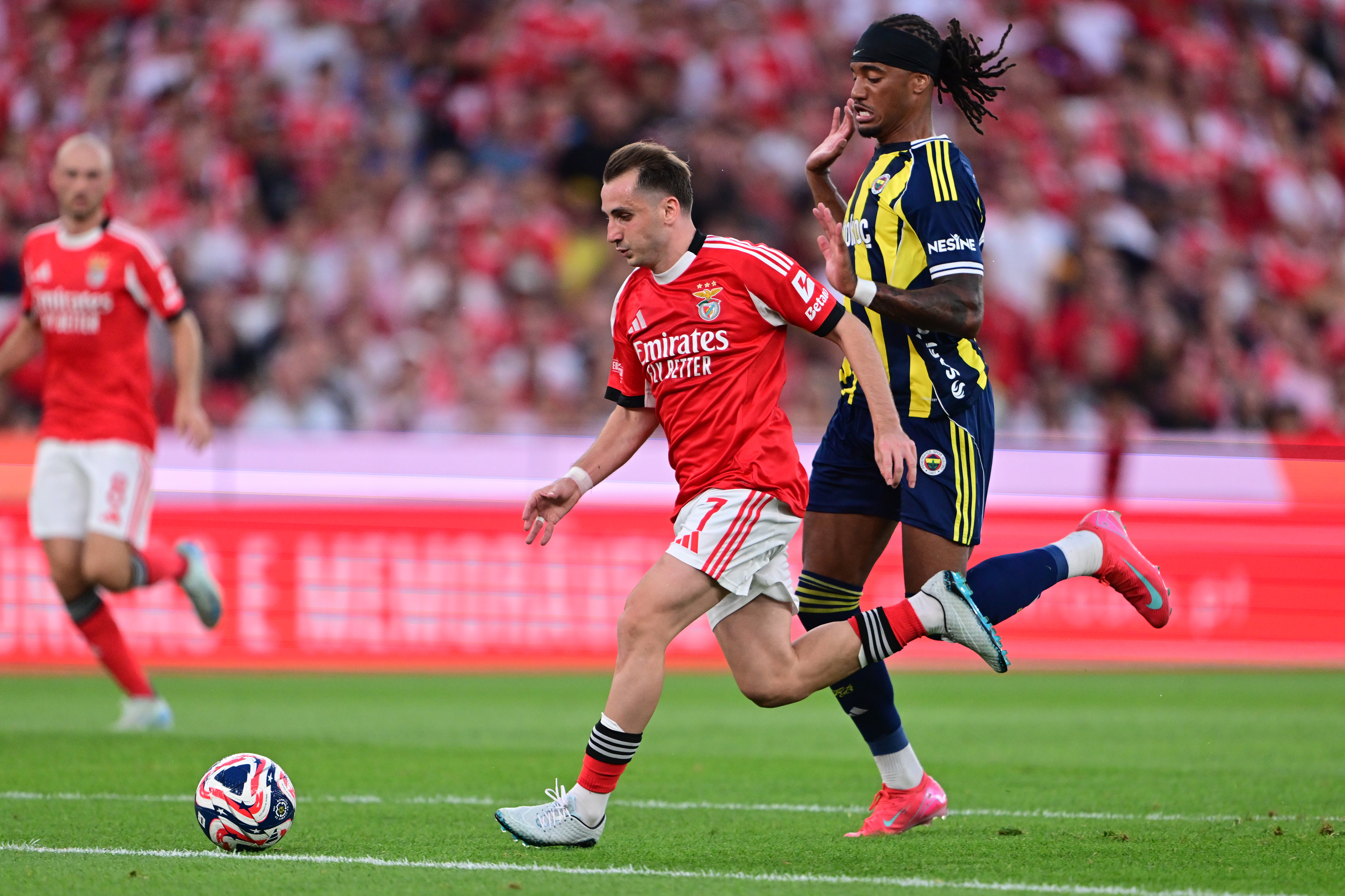Benfica cephesinden Kerem Aktürkoğlu açıklaması!
