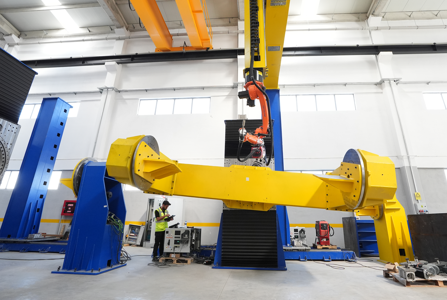 Robotlar savunma sanayisi için çalışıyor