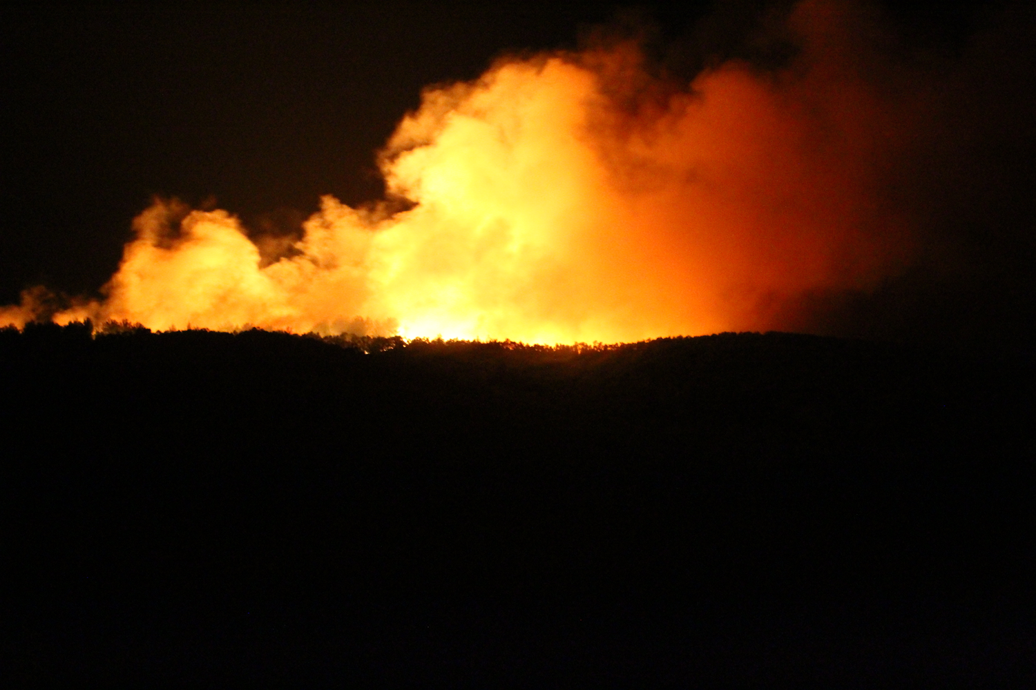 Çanakkale'deki yangın büyük ölçüde kontrol altında