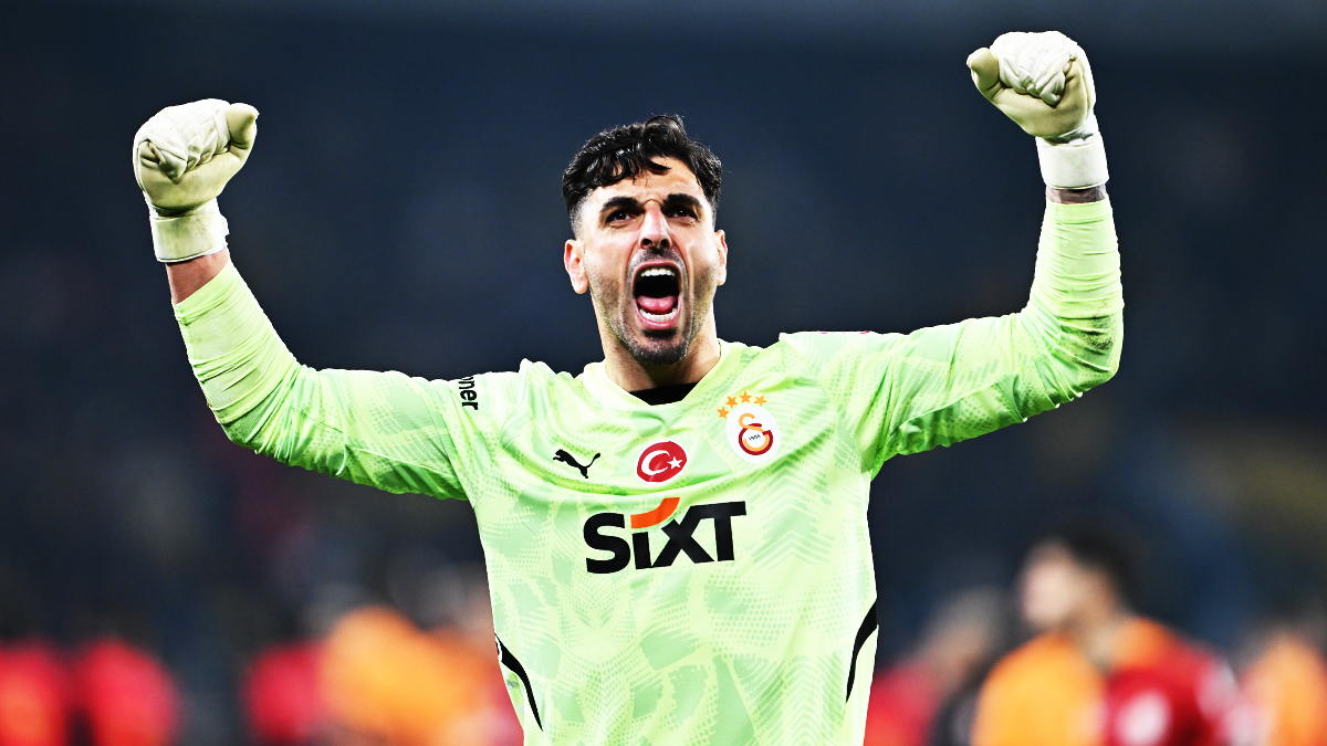 Günay Güvenç, Galatasaray'da güven verdi! Kritik kurtarışlarıyla maça damga vurdu