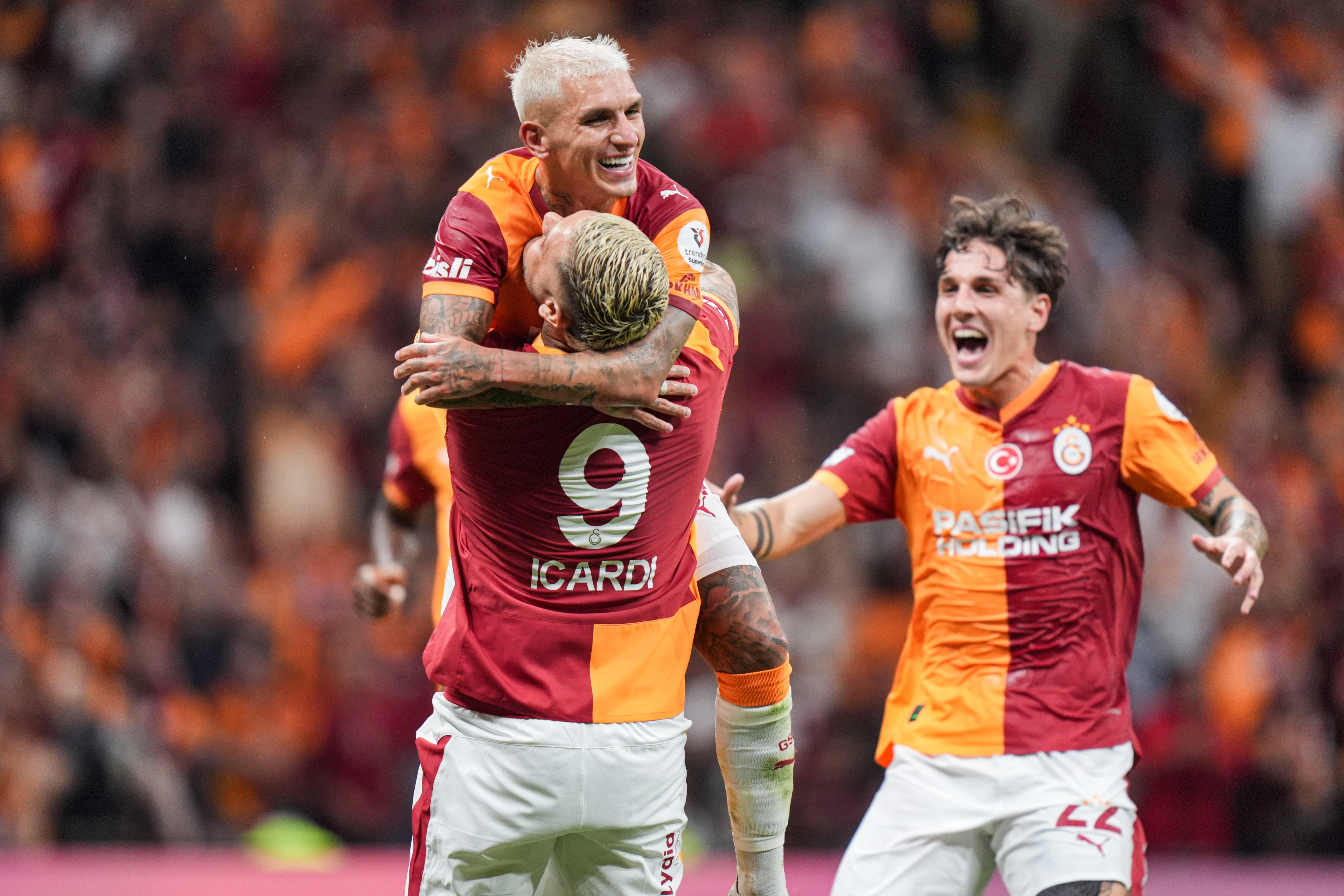 Lucas Torreira: Icardi döndüğü için çok mutluyuz