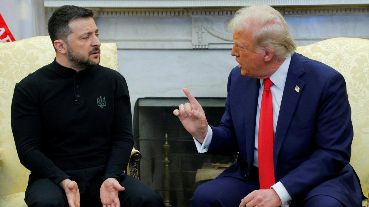 Savaşın gölgesinde kıyafet iddiası: Zelenski, Trump ile görüşmesinde takım elbise giyecek