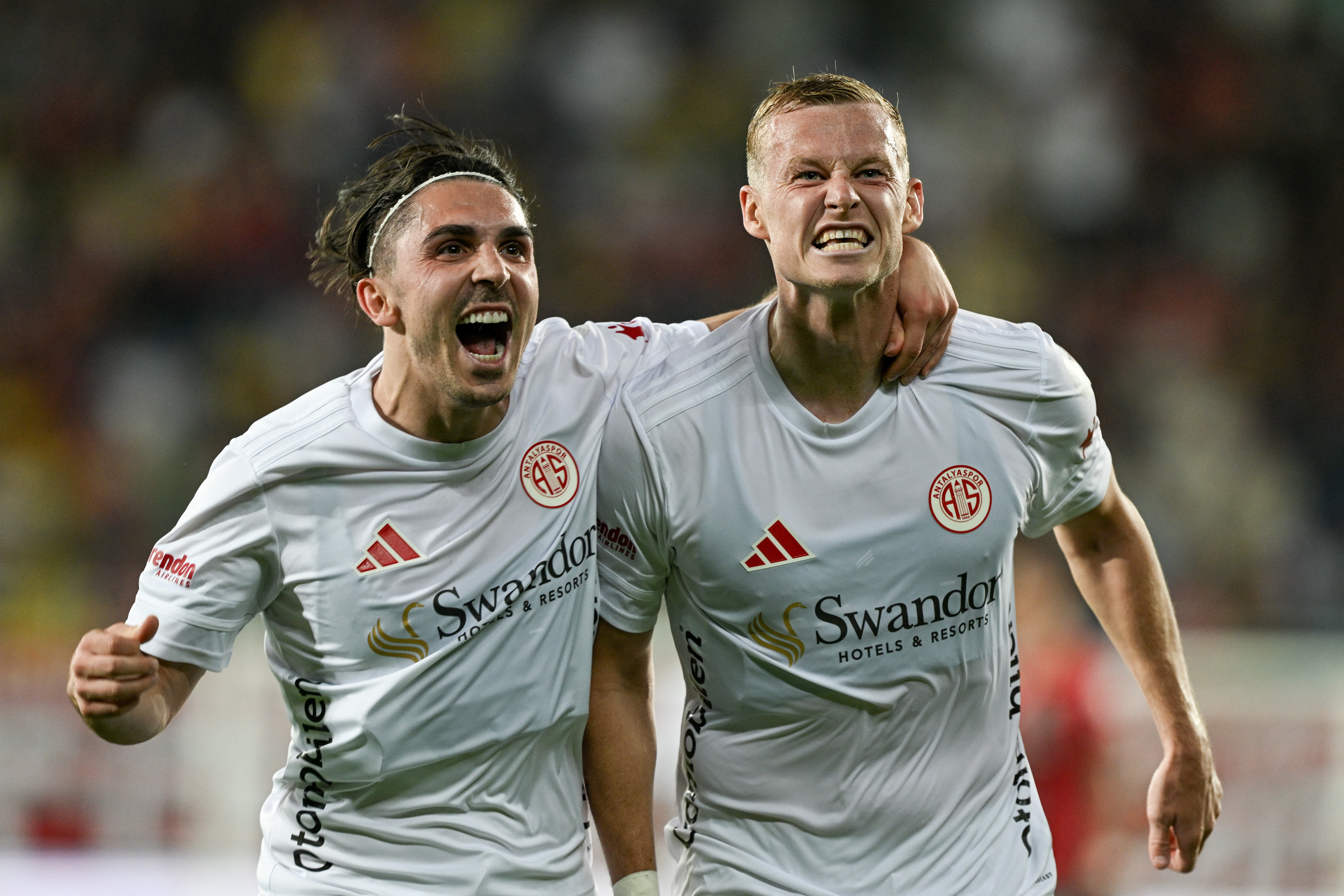 Antalyaspor, Süper Lig'de ilkin peşinde