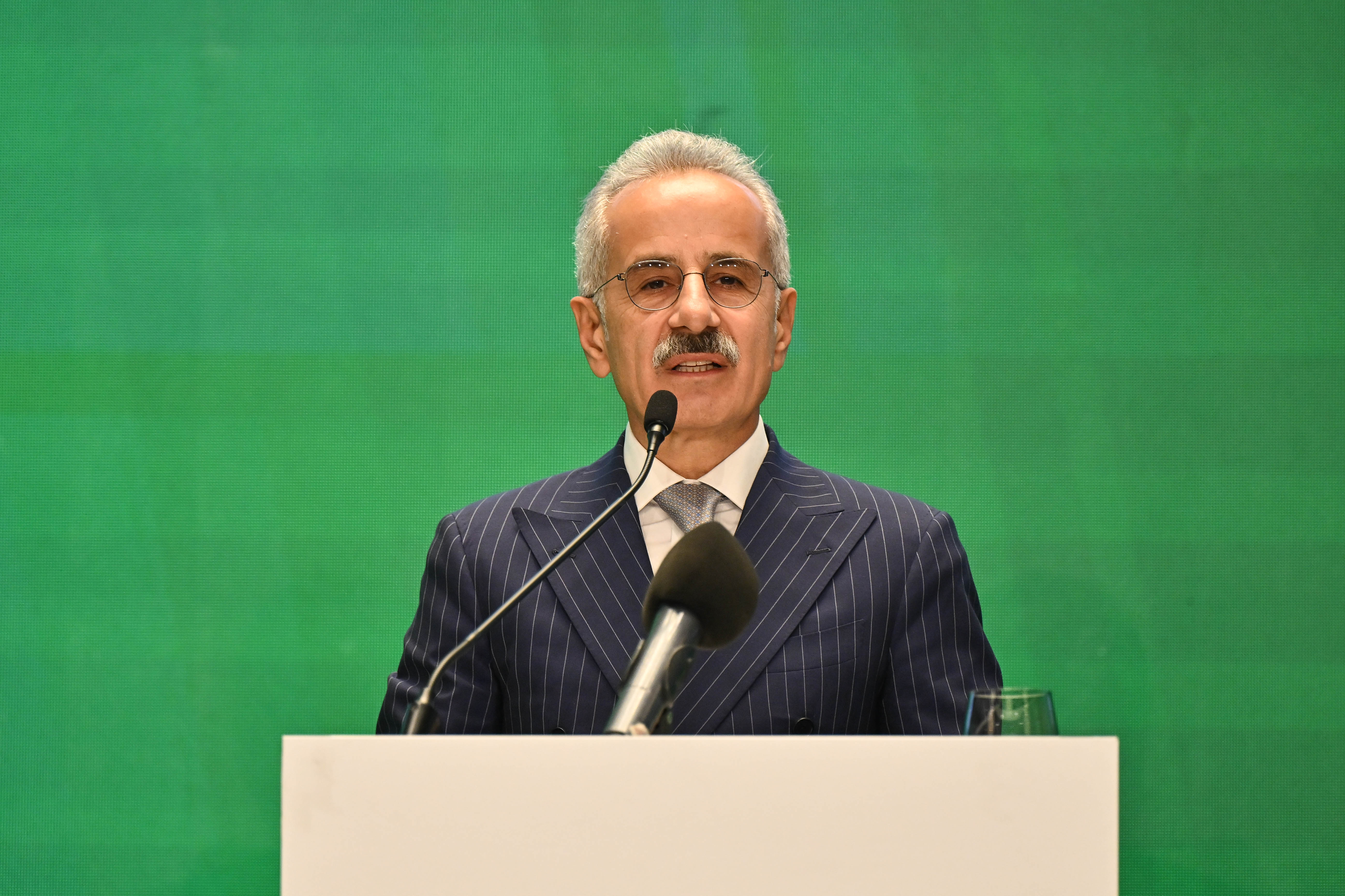 Trabzon İstiklal Madalyası'na kavuşacak... Bakan Uraloğlu: Hürriyet destanına adını altın harflerle yazdırdı