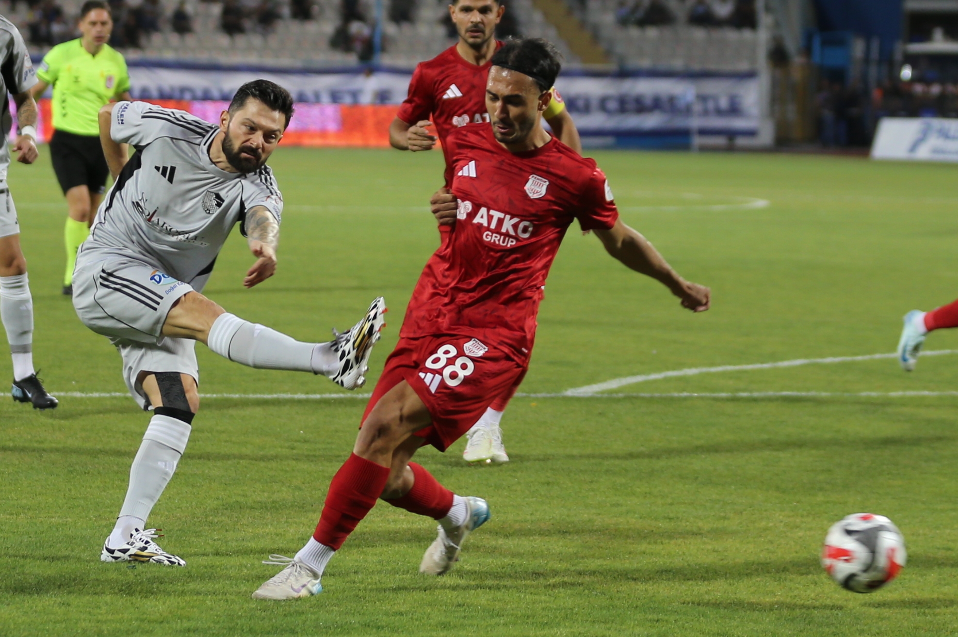 Pendikspor geriden gelip 1 puanı aldı