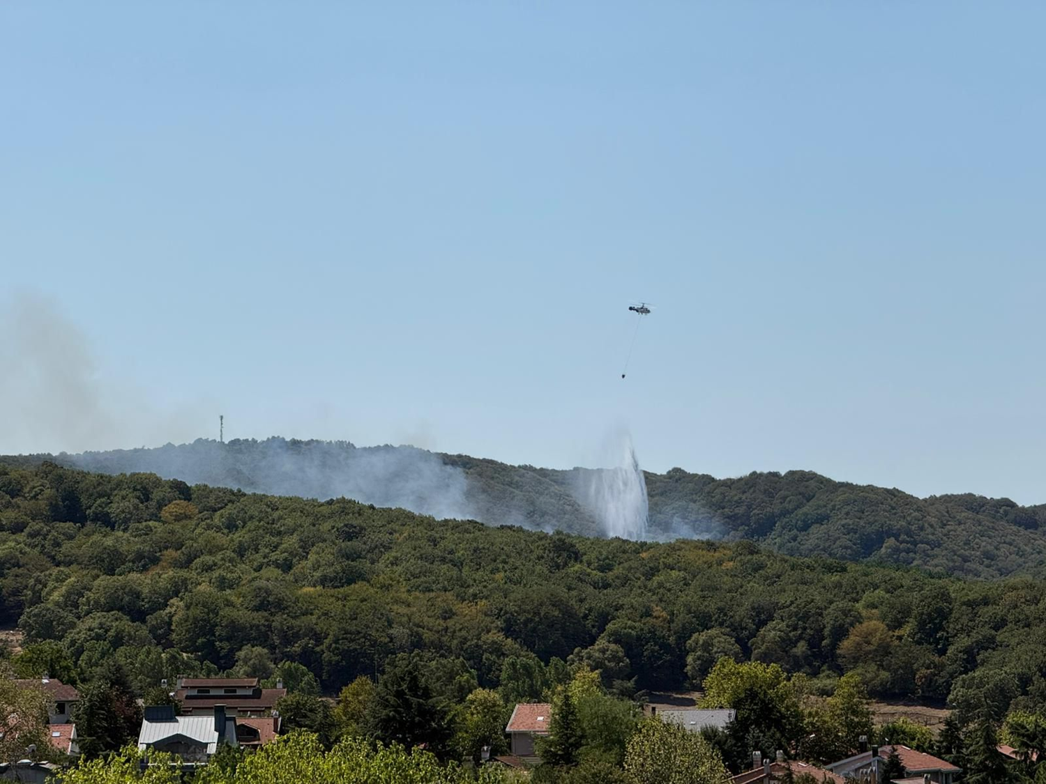 Sarıyer'deki yangın söndürüldü