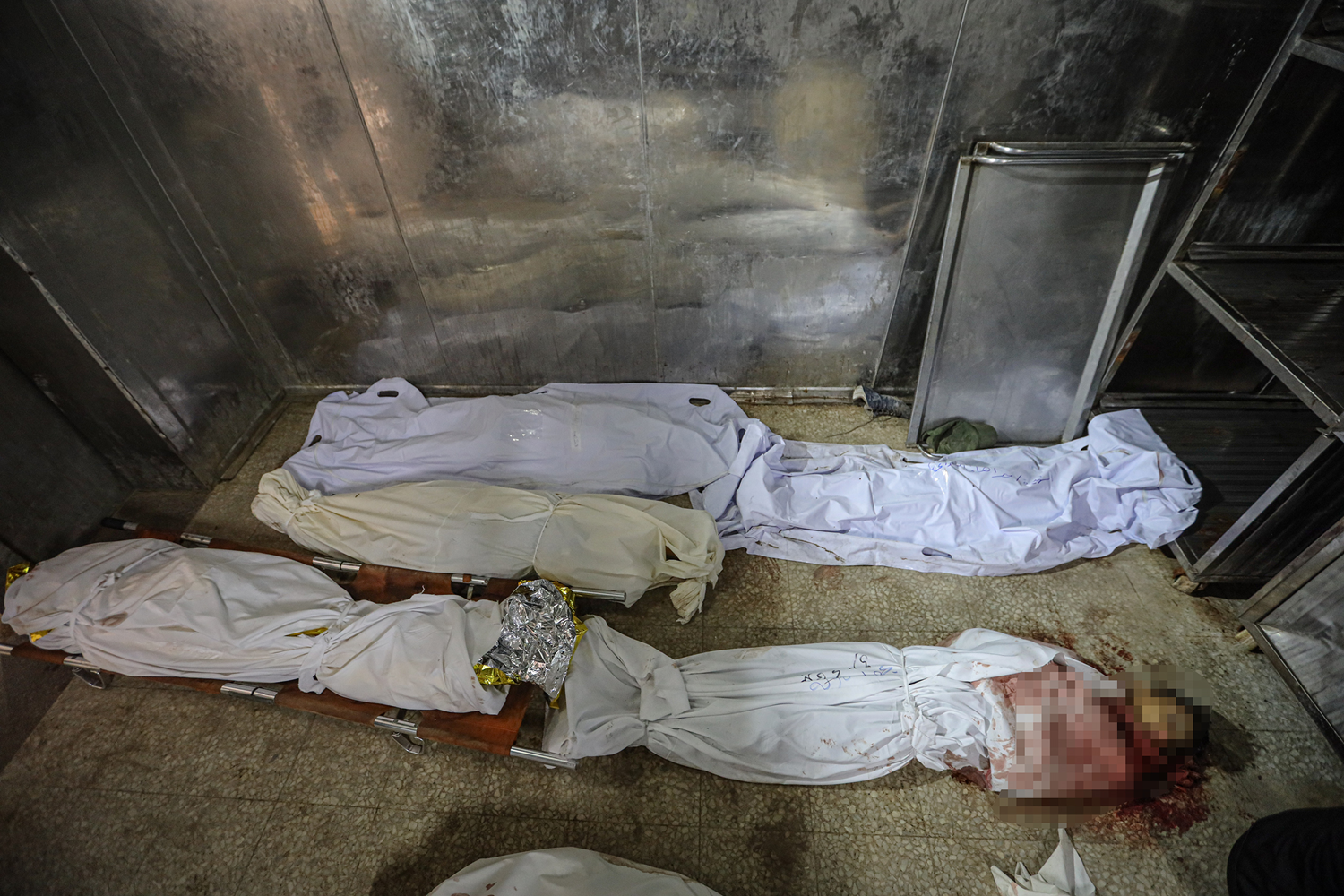 Soykırımcı İsrail Gazze'de katliamlarını sürdürüyor! Çok sayıda Filistinli şehit oldu